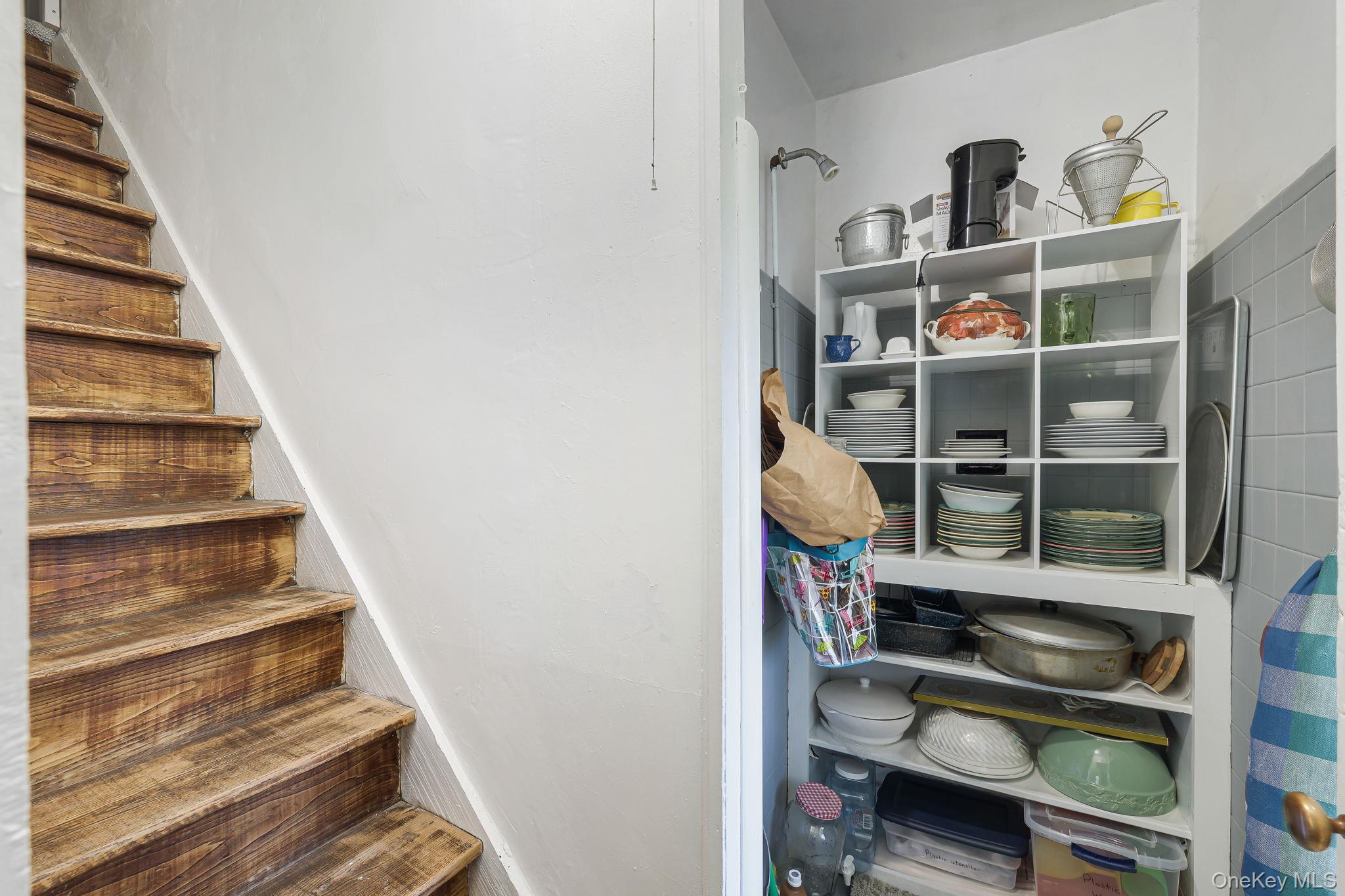 463 River Road Property Photo 13