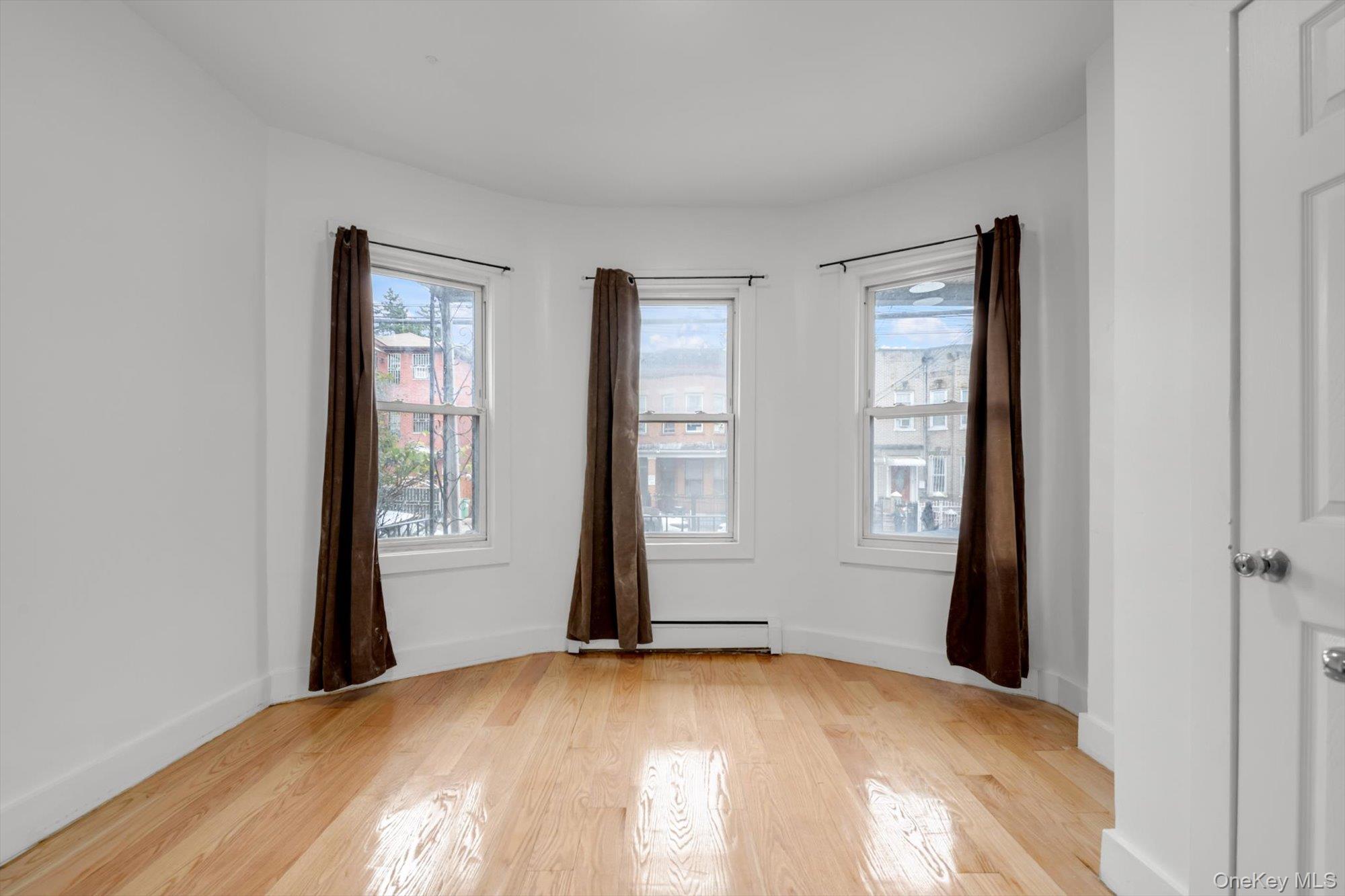 32-46 105th Street Property Photo 5