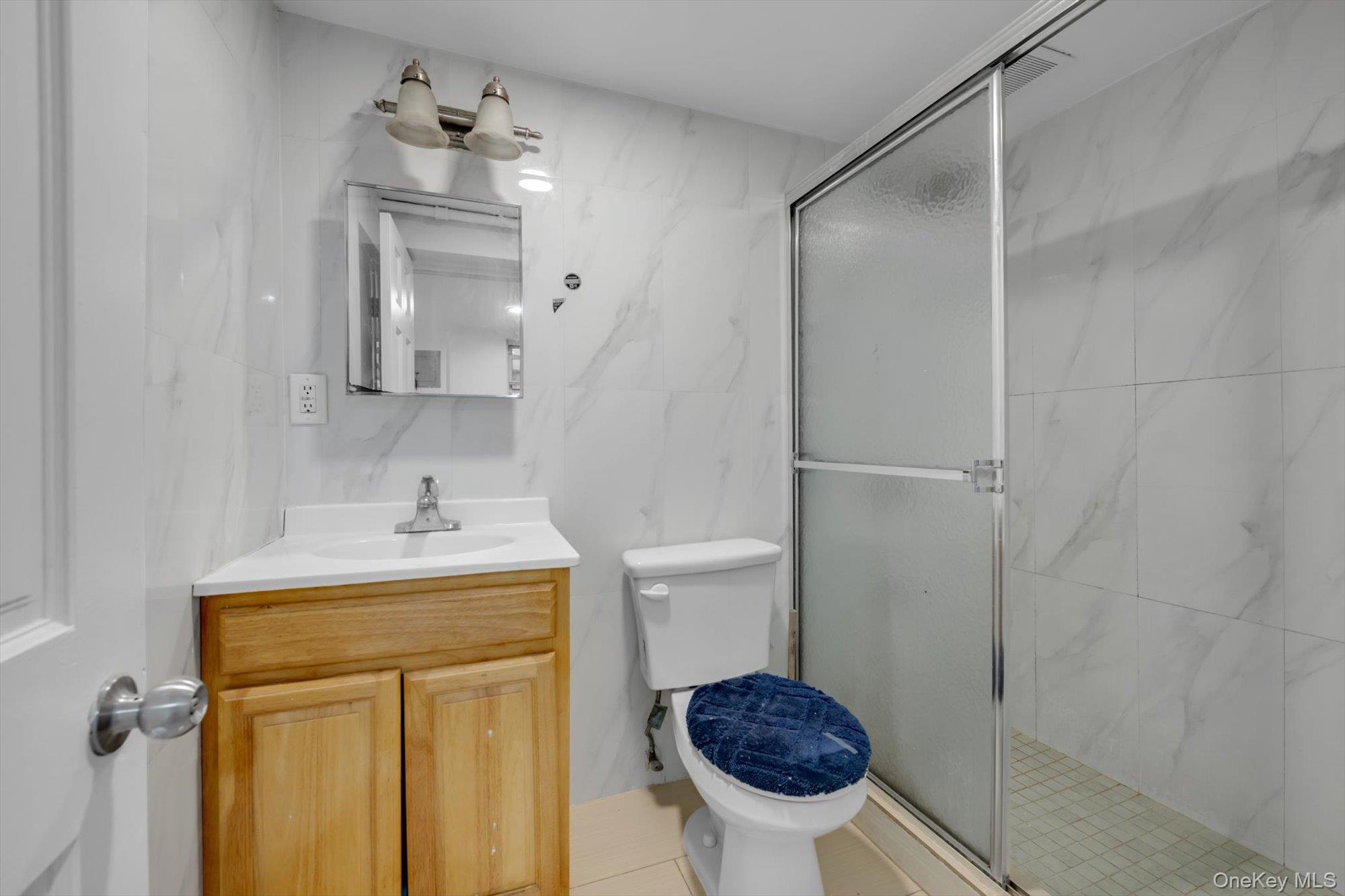 32-46 105th Street Property Photo 20