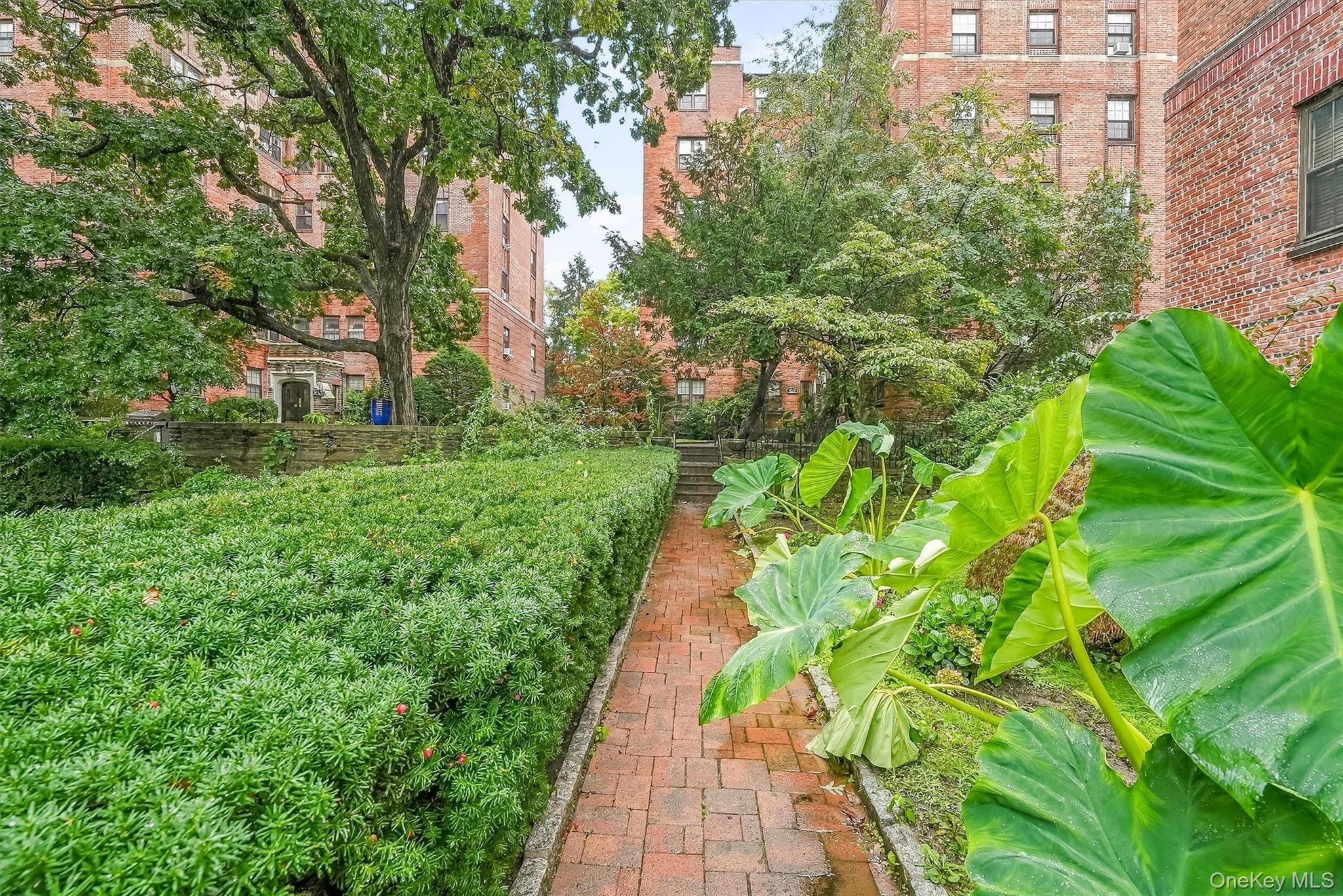 828 Bronx River Road 1ad Property Photo 35
