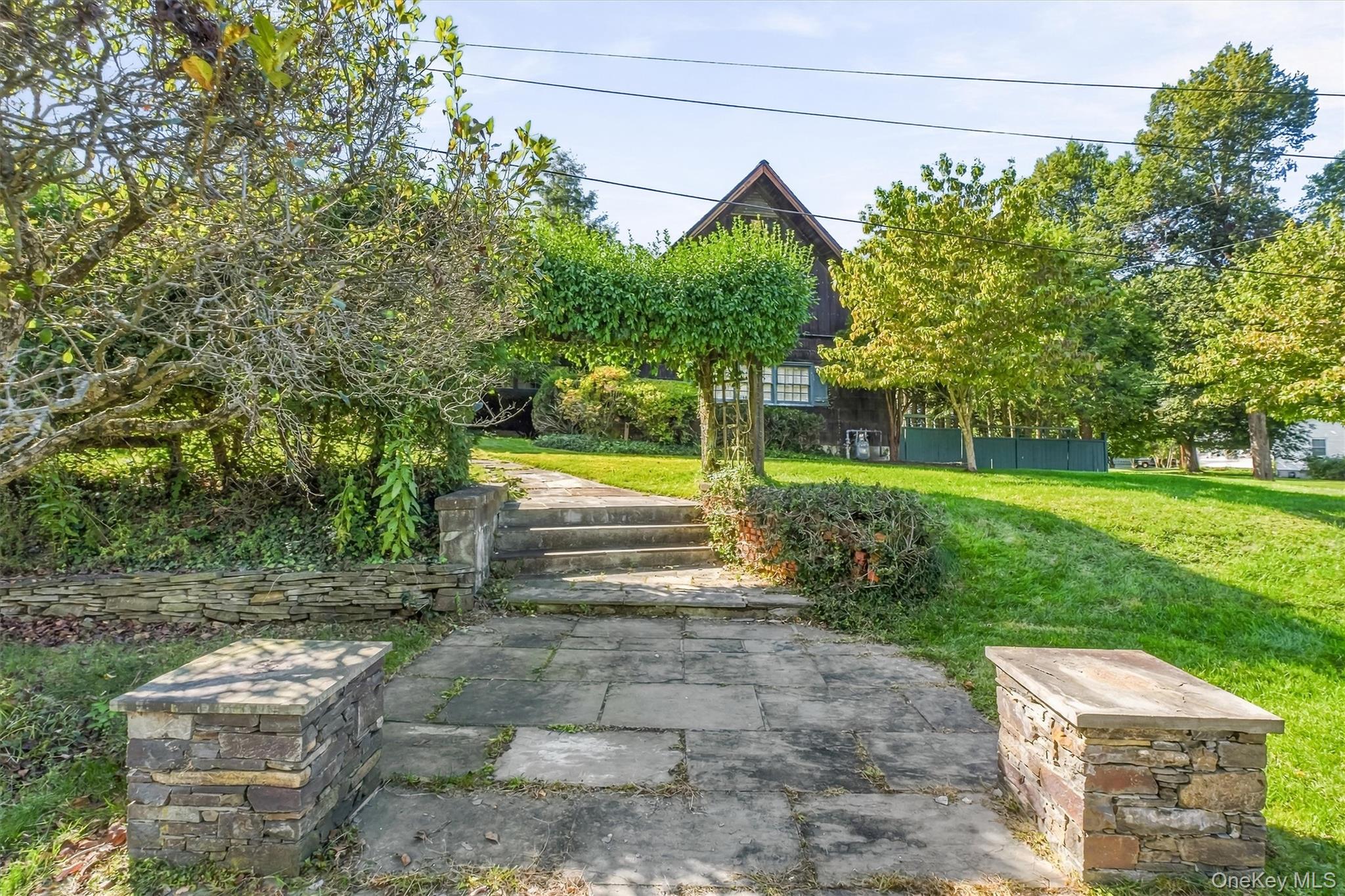 17 Whitehouse Avenue Property Photo 1
