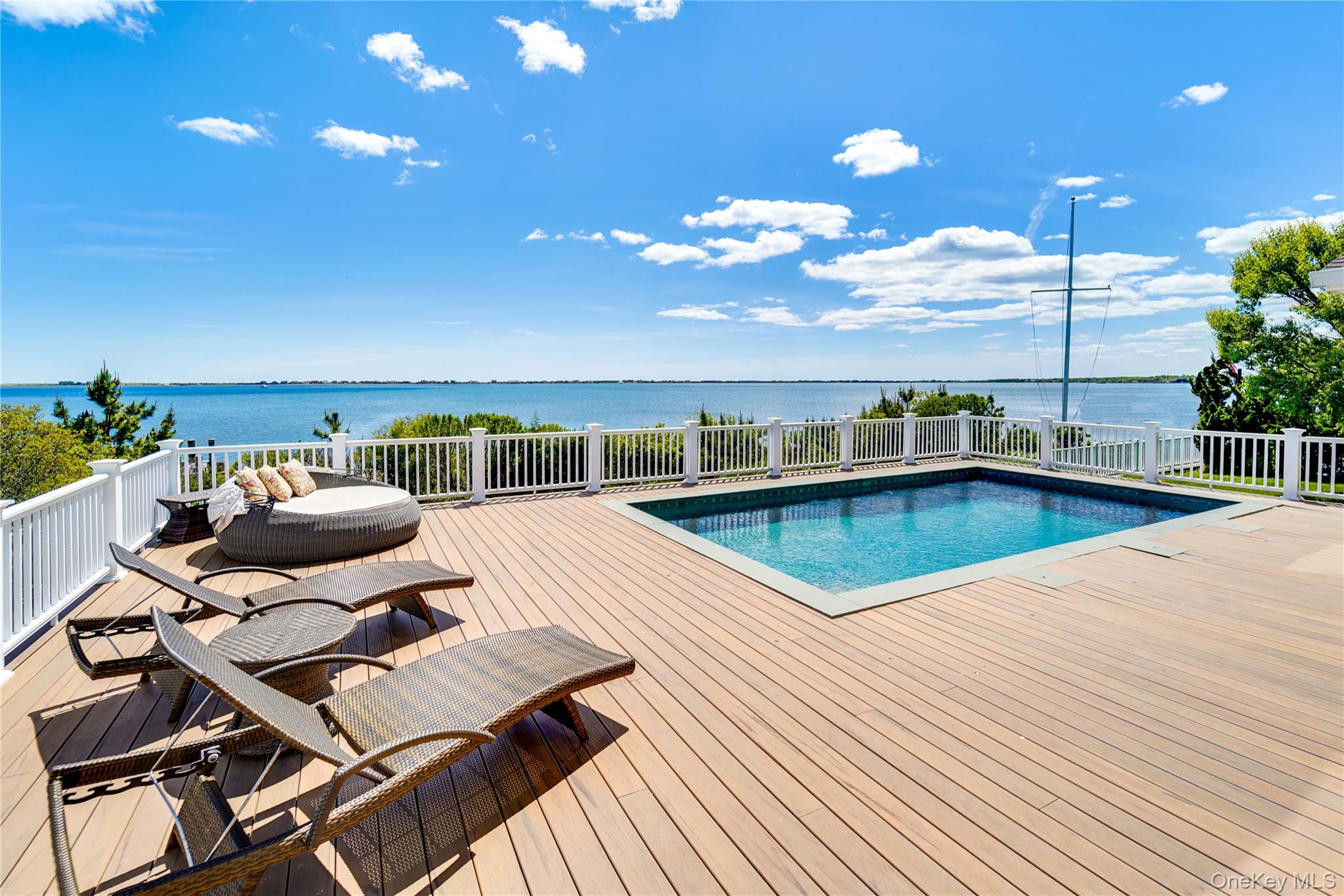 43 Tarpon Road Property Photo 5