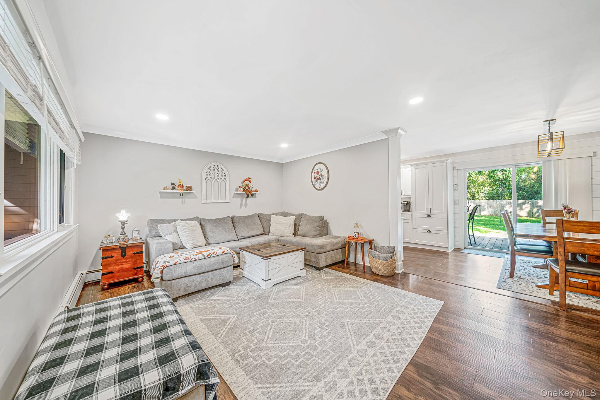 105 Raynor Road Property Photo 8