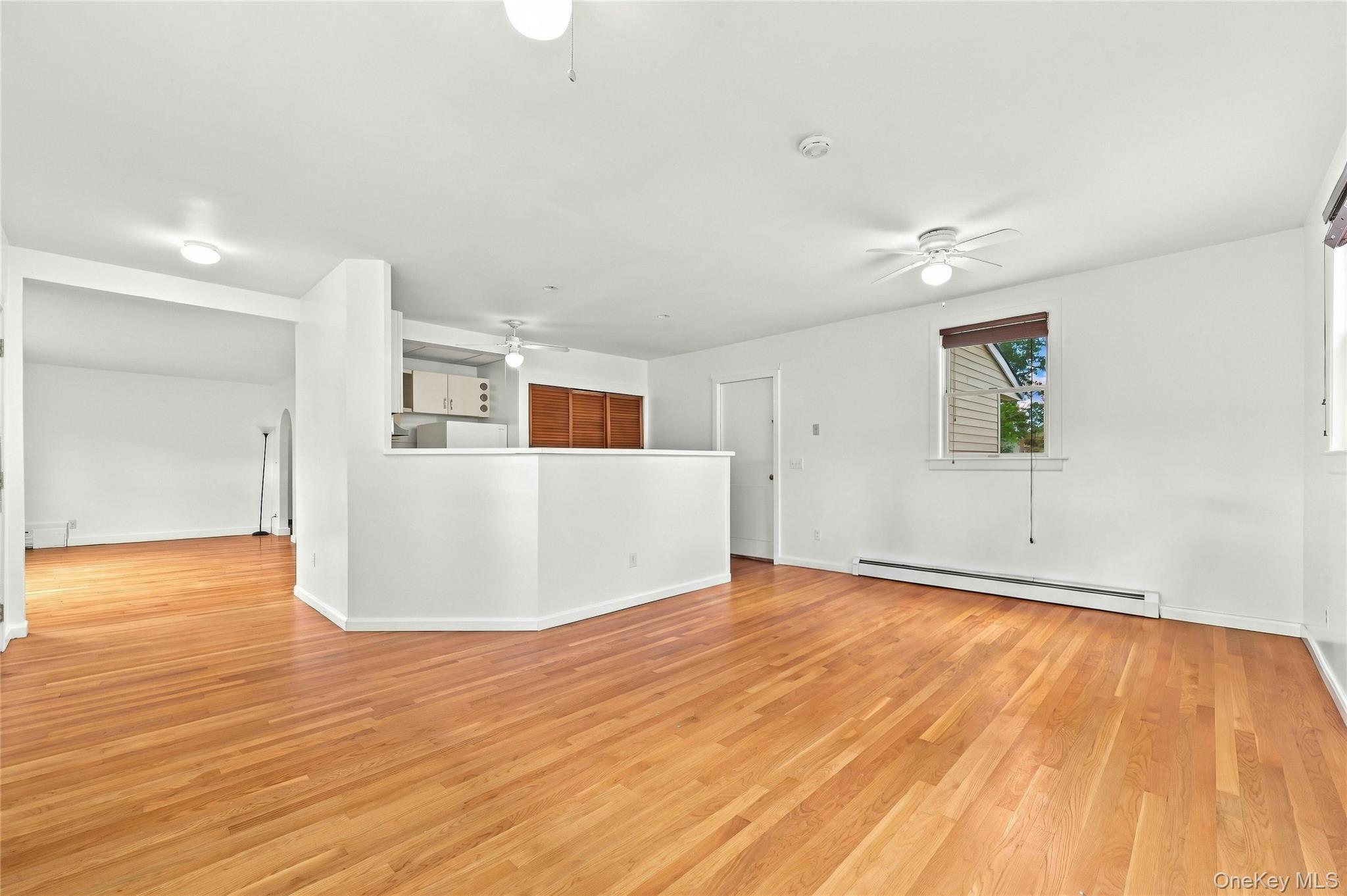 930 Tooker Avenue Property Photo 8