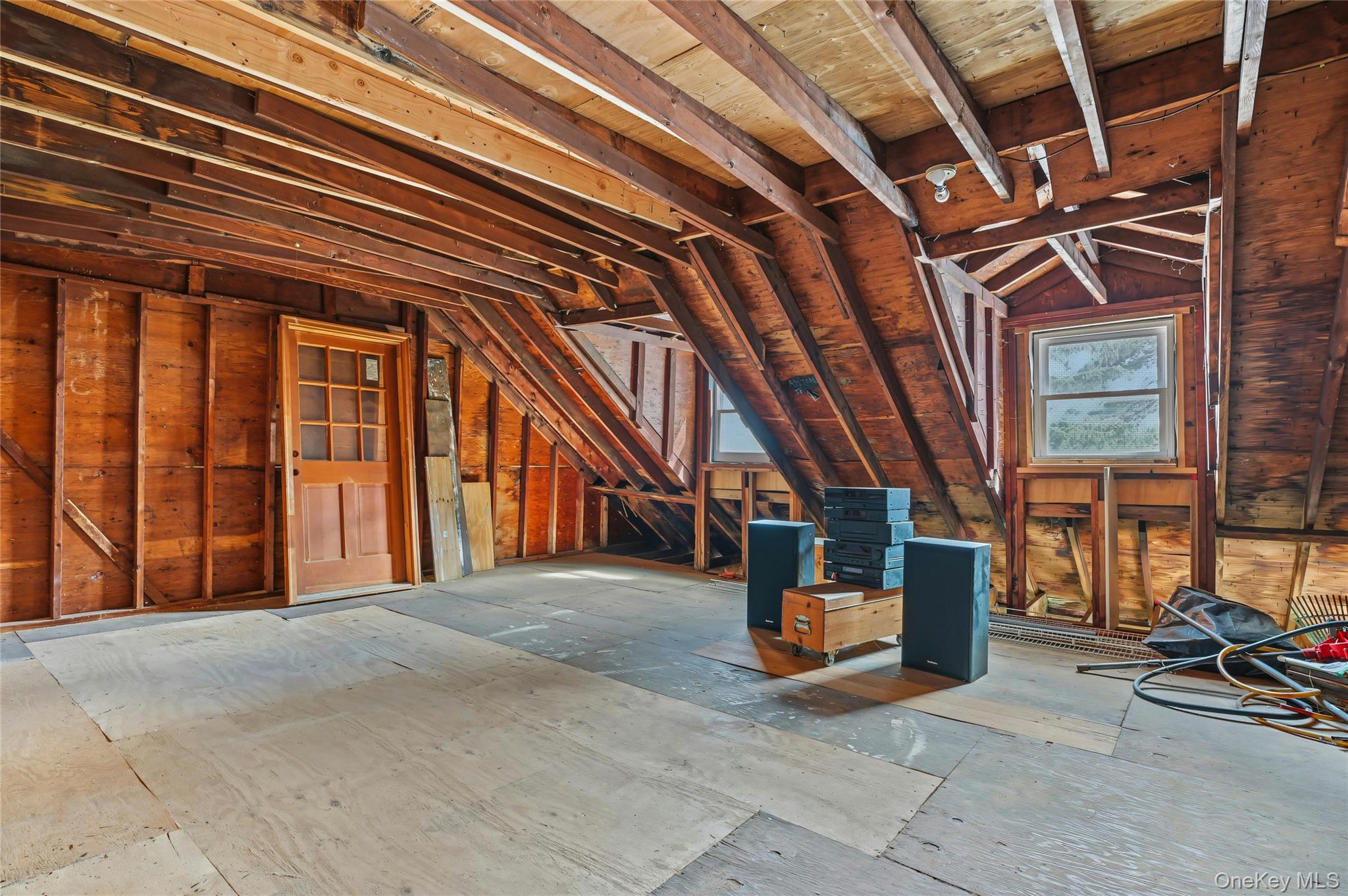 930 Tooker Avenue Property Photo 24