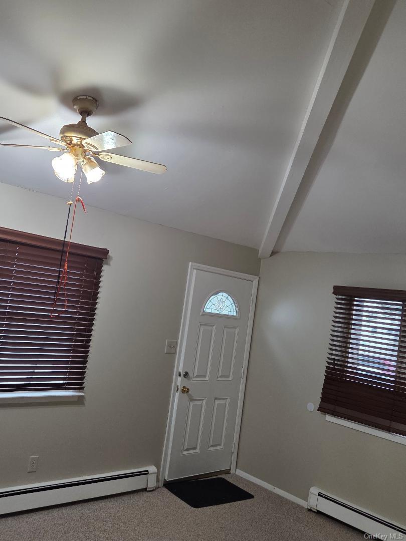 255-24 147 Drive Drive Property Photo 2