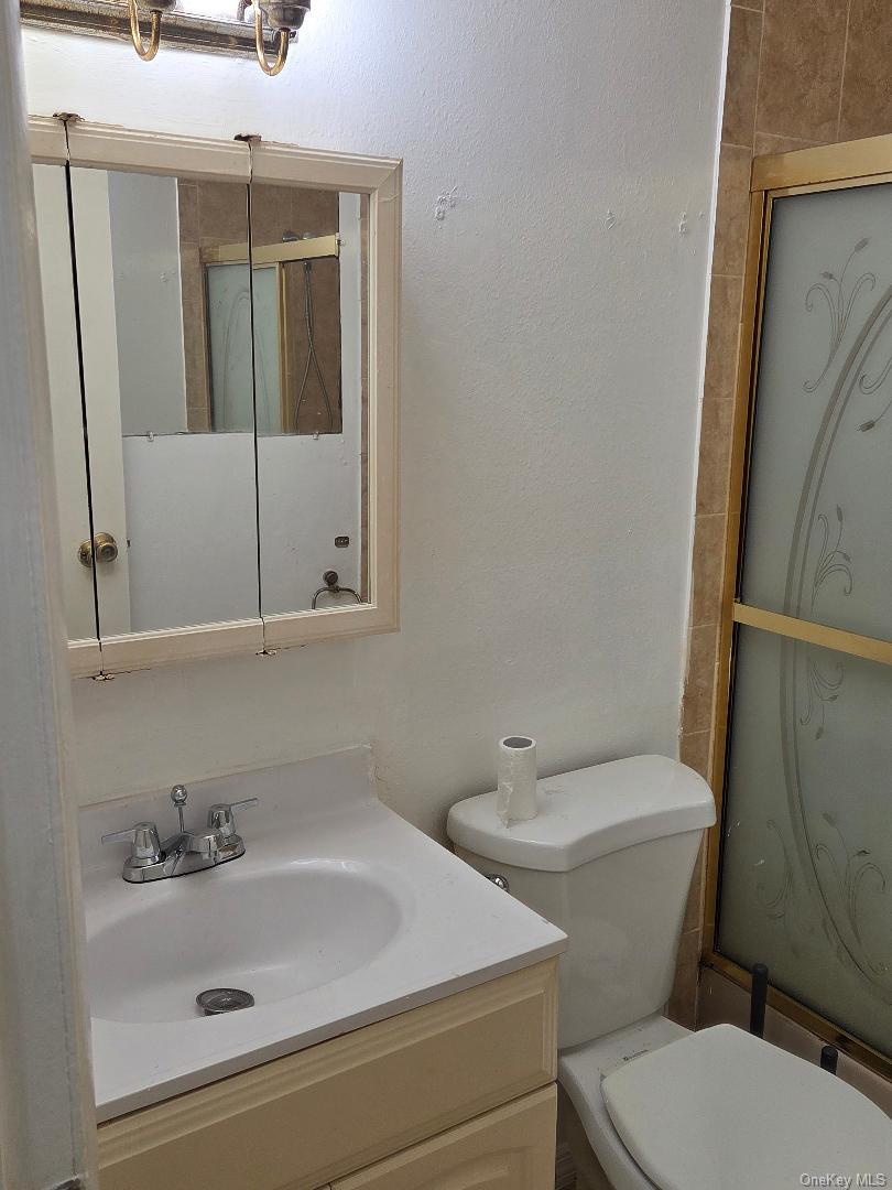 255-24 147 Drive Drive Property Photo 10
