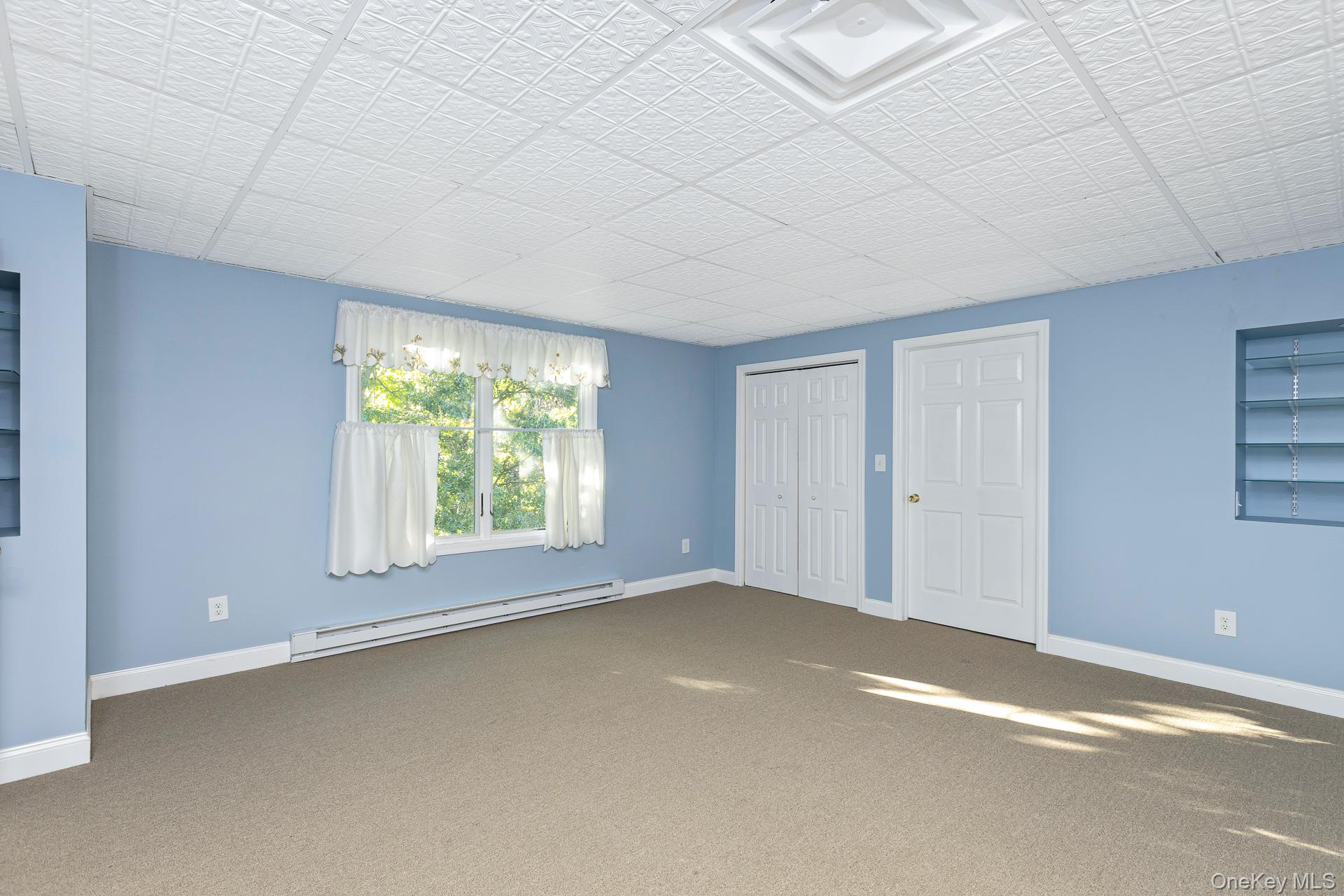 37 W Woodside Avenue Property Photo 27