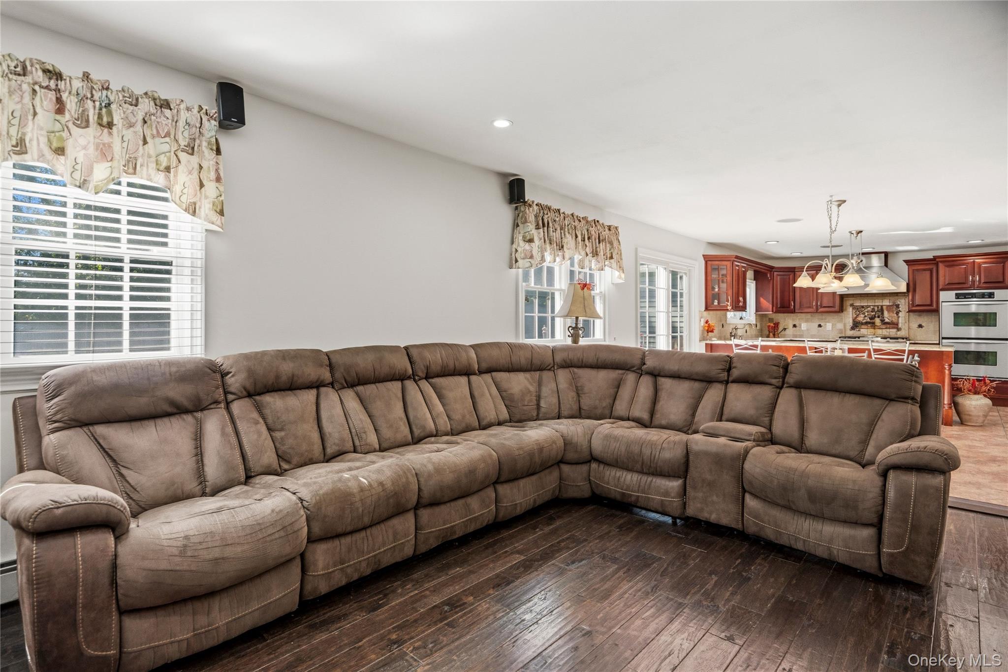 12 Brooktree Court Property Photo 18
