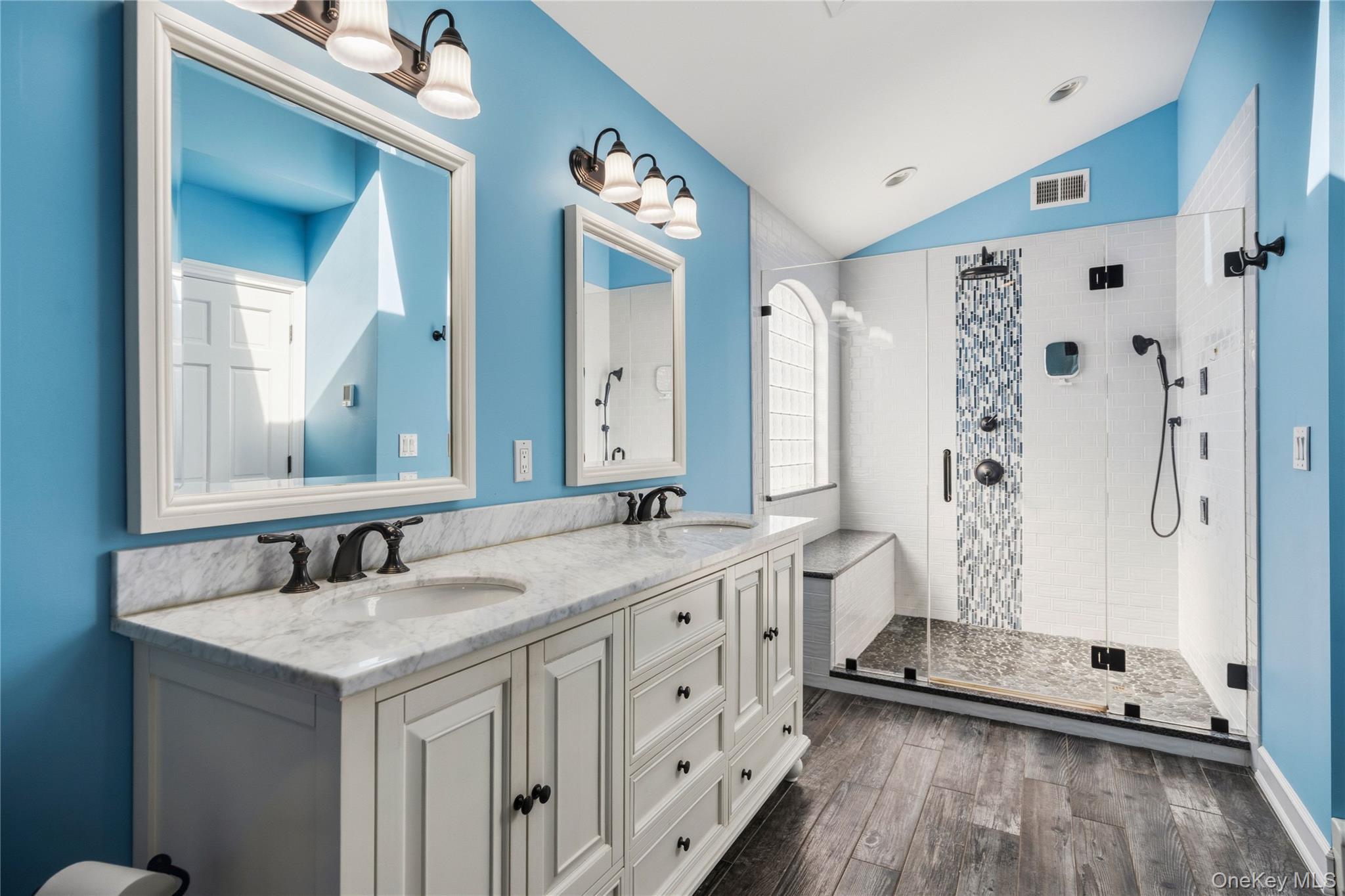 12 Brooktree Court Property Photo 30