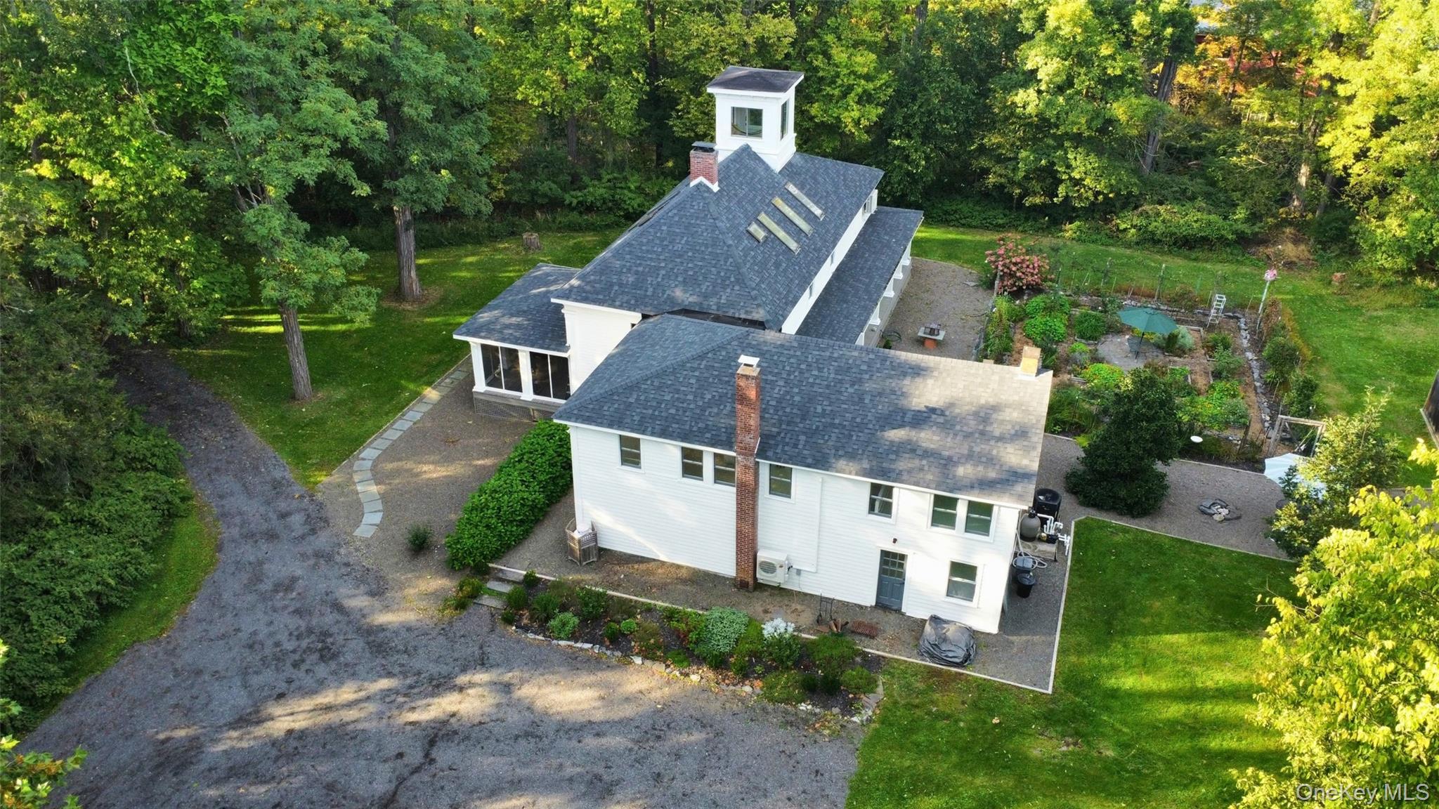 30 Devou Lane Property Photo 36