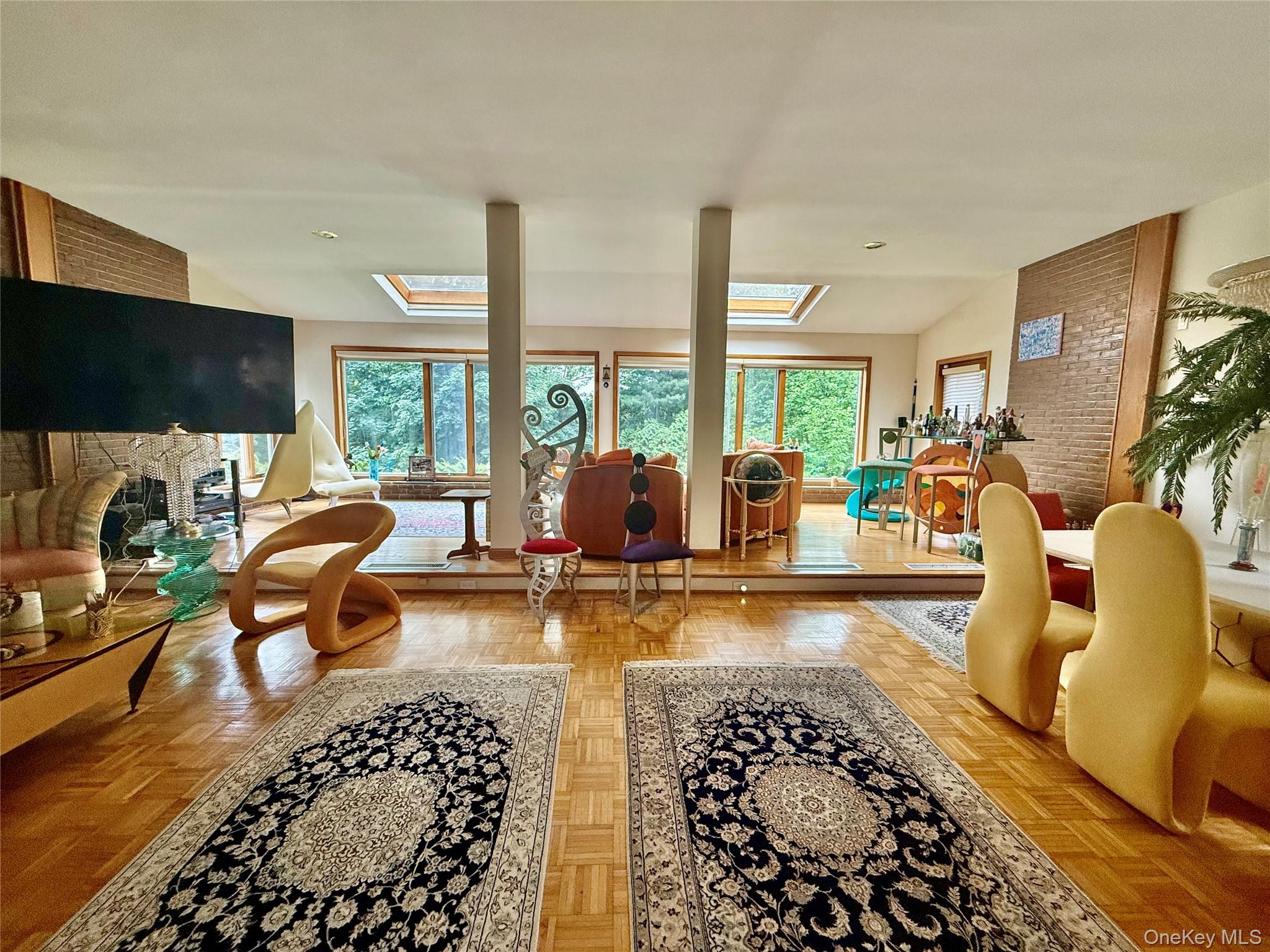 26 Nantucket Place Property Photo 2