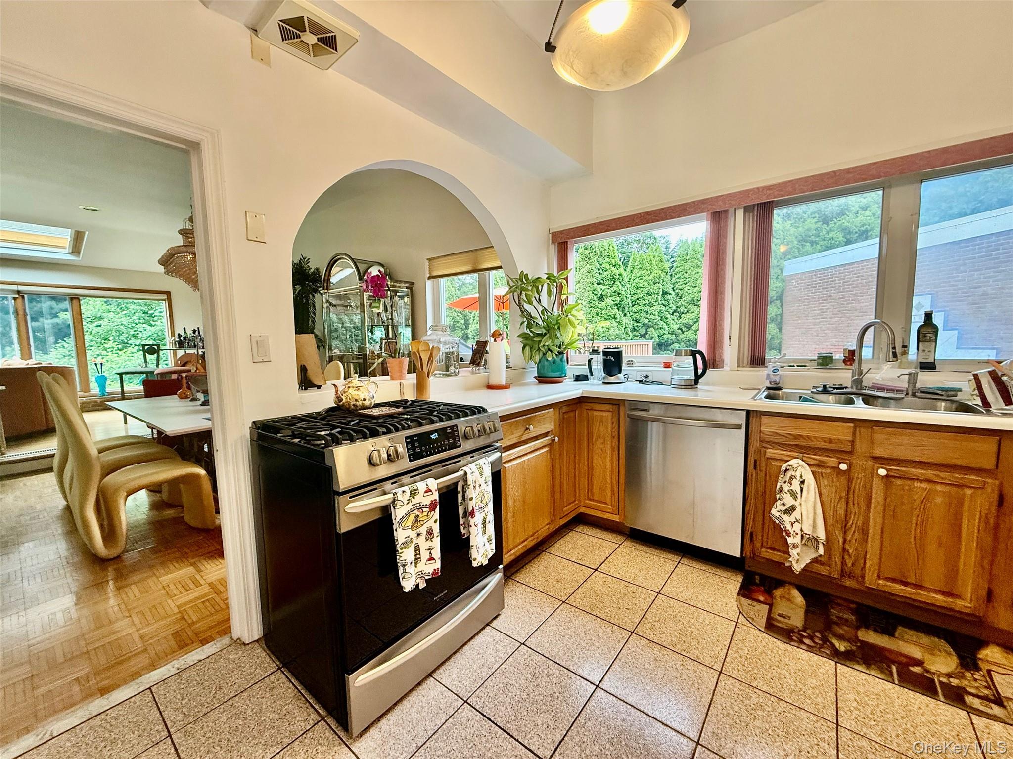 26 Nantucket Place Property Photo 5