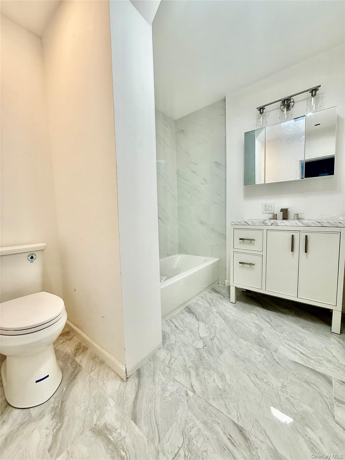 26 Nantucket Place Property Photo 11