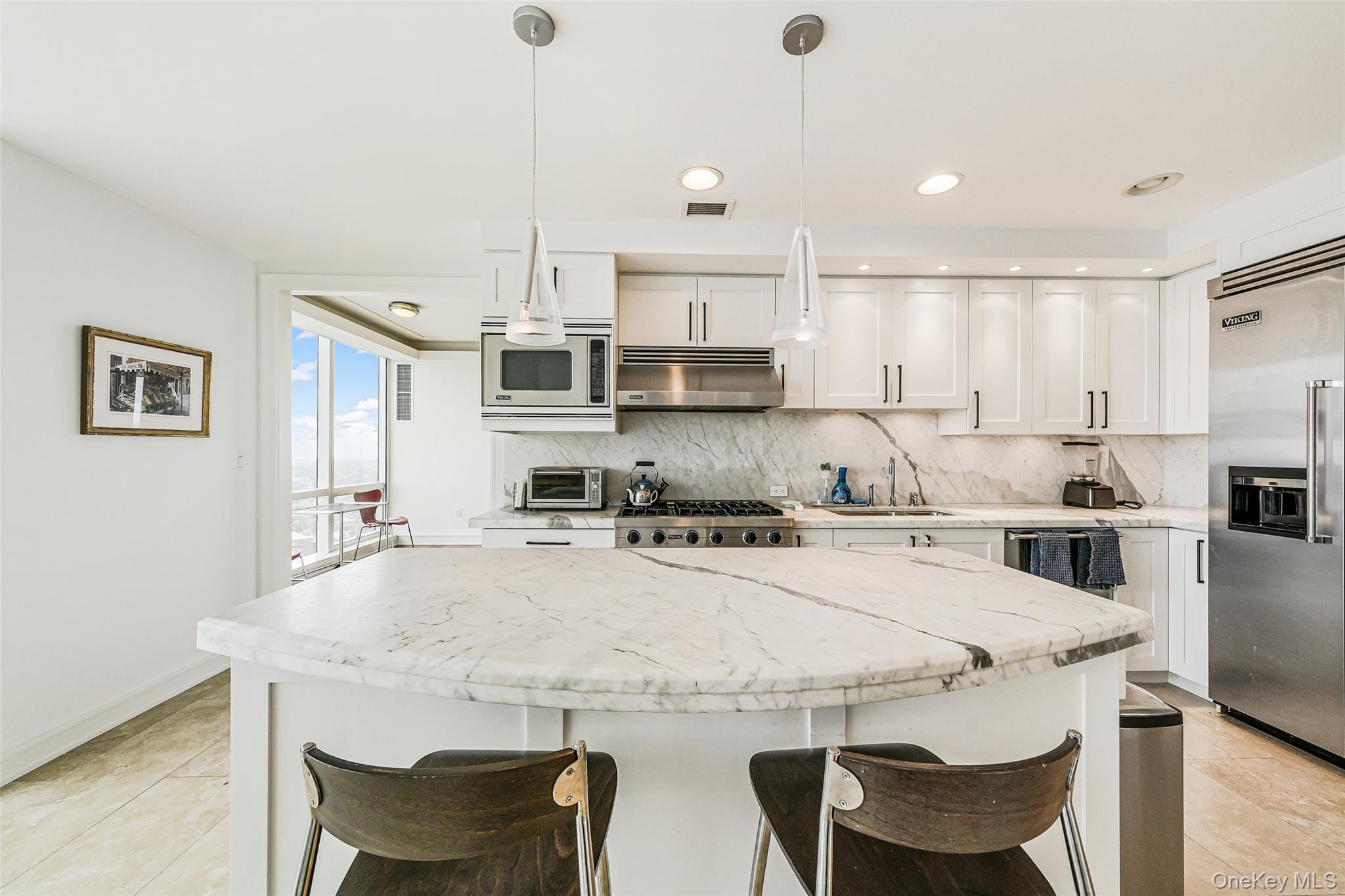 1 Renaissance Square Property Photo 8