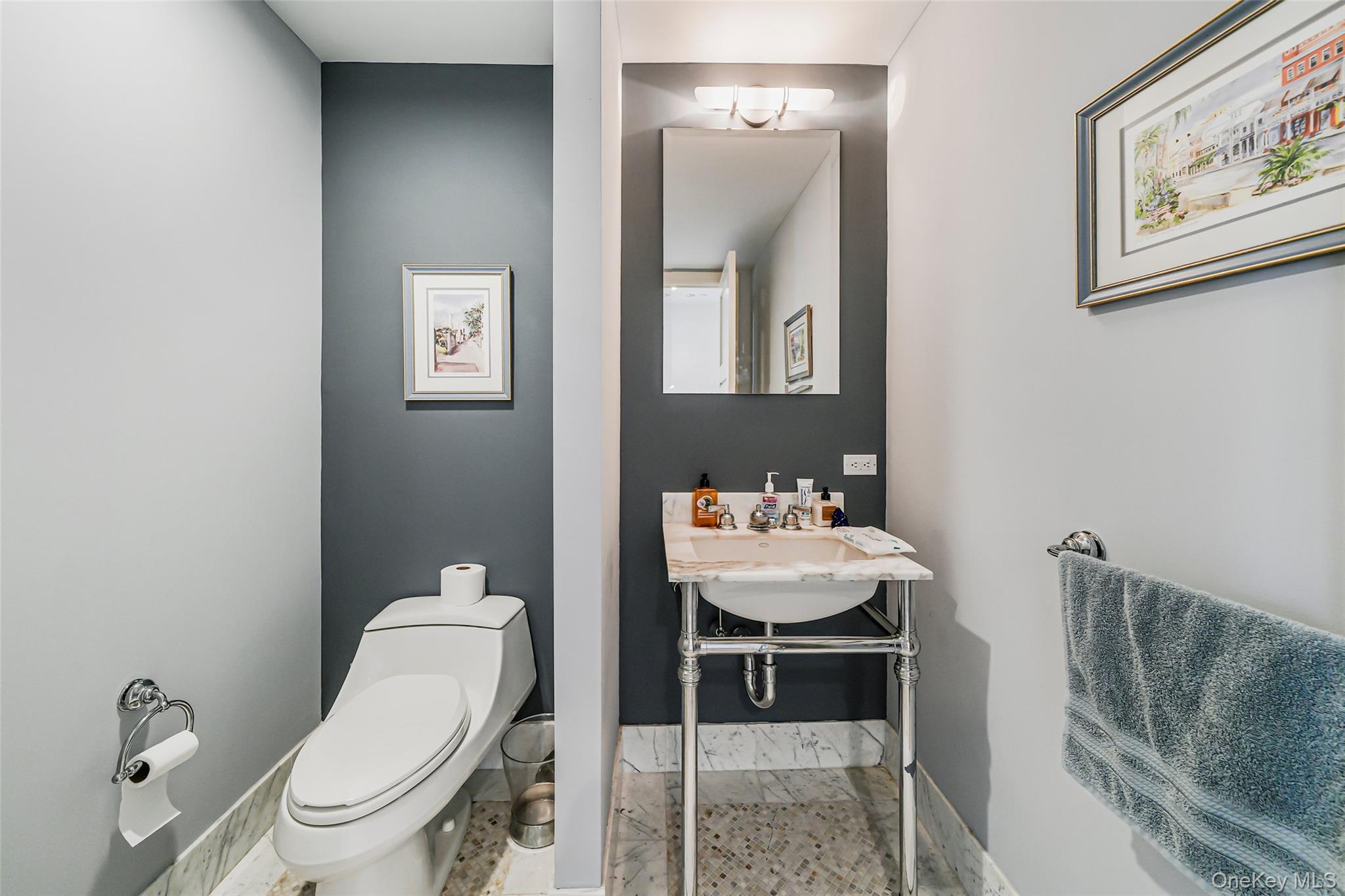1 Renaissance Square Property Photo 12
