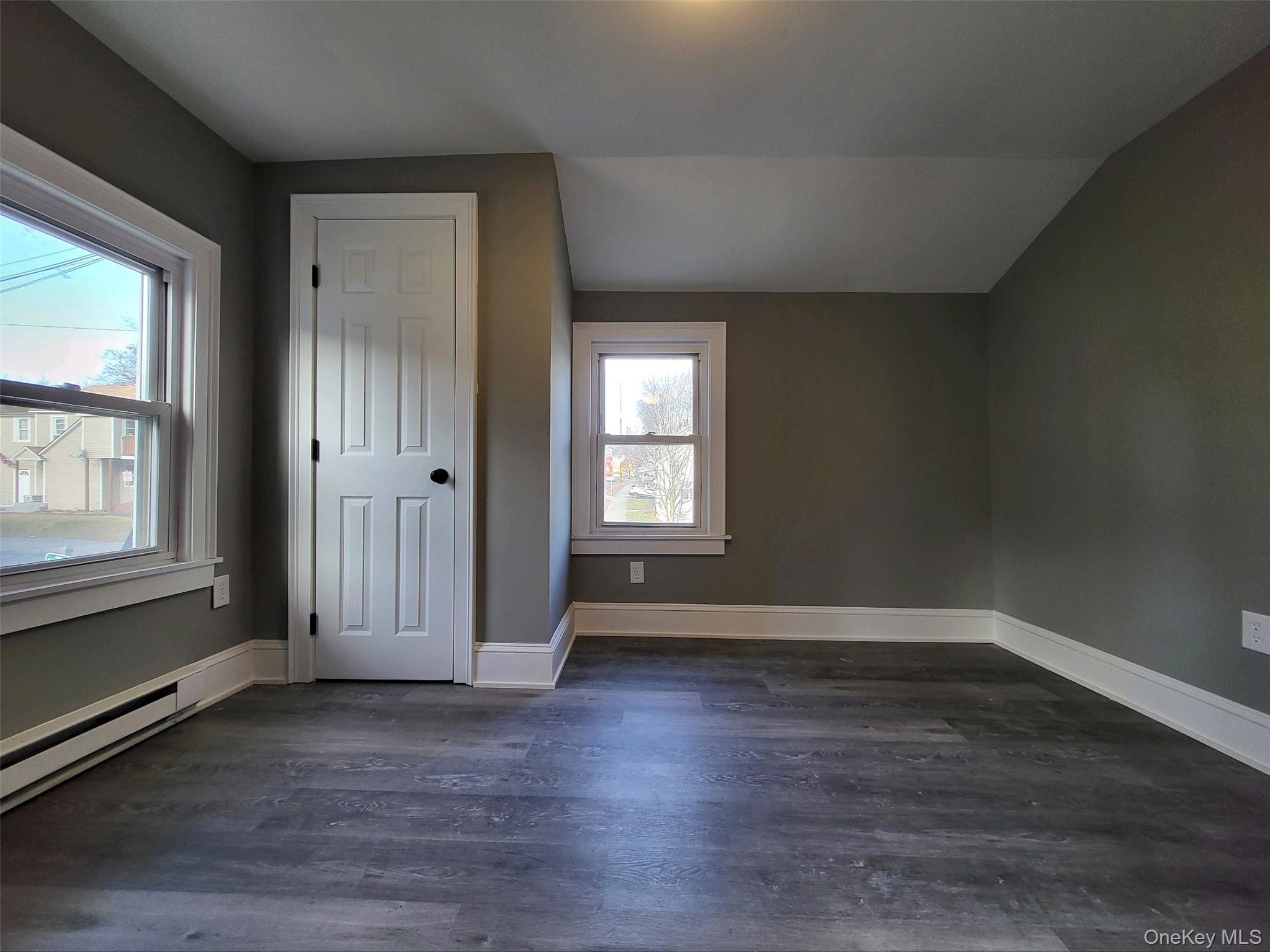 1 S Montgomery Street #b Property Photo 5