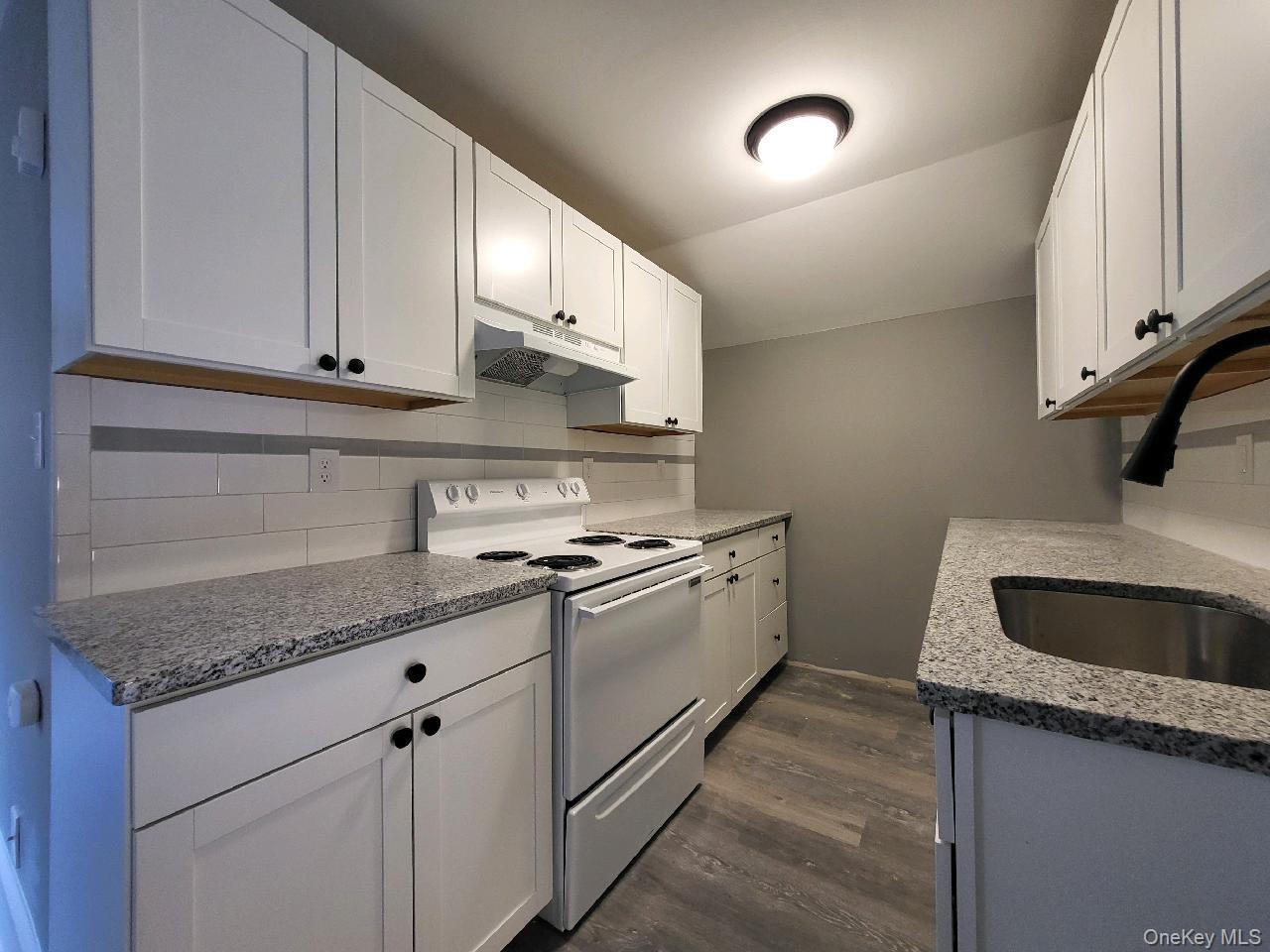 1 S Montgomery Street #b Property Photo 11