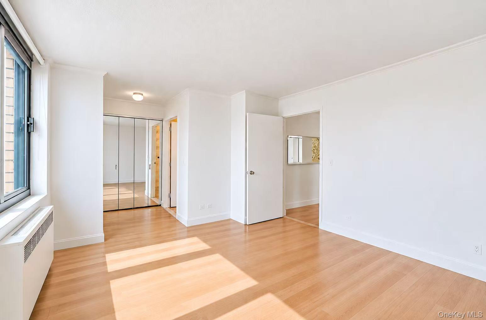 60 Henry Street 15f2 Property Photo 5
