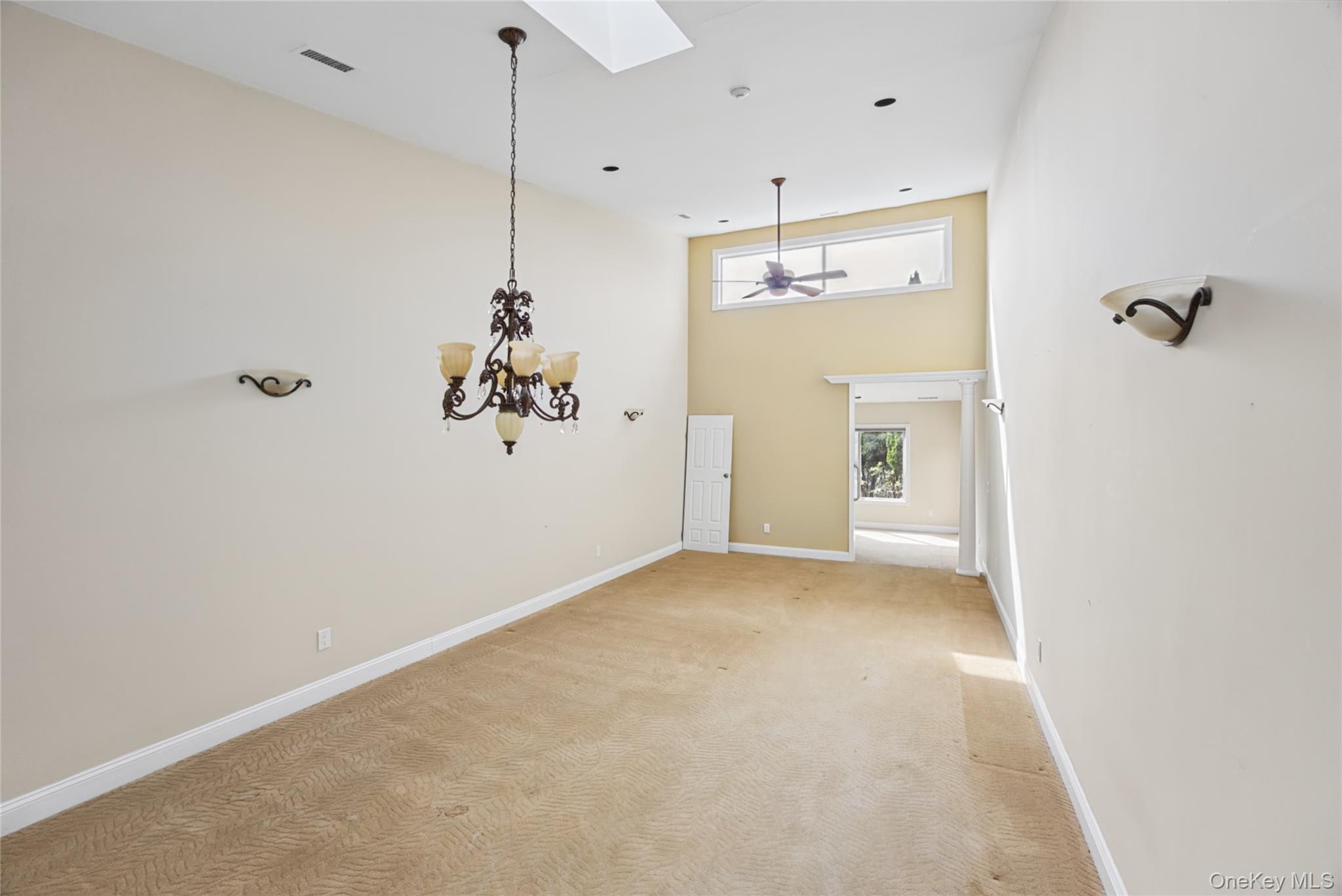 65 Eric Drive Property Photo 13