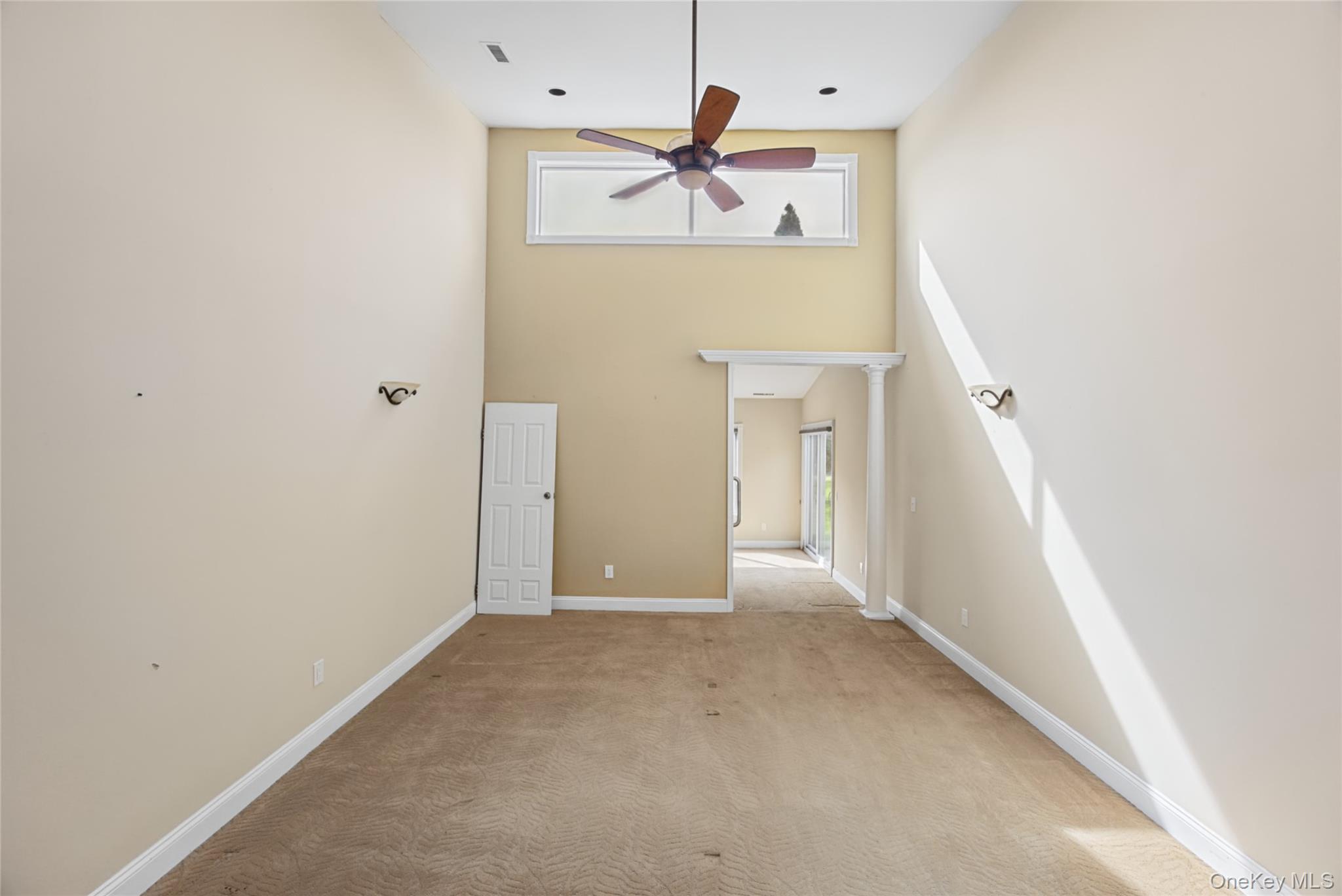65 Eric Drive Property Photo 14
