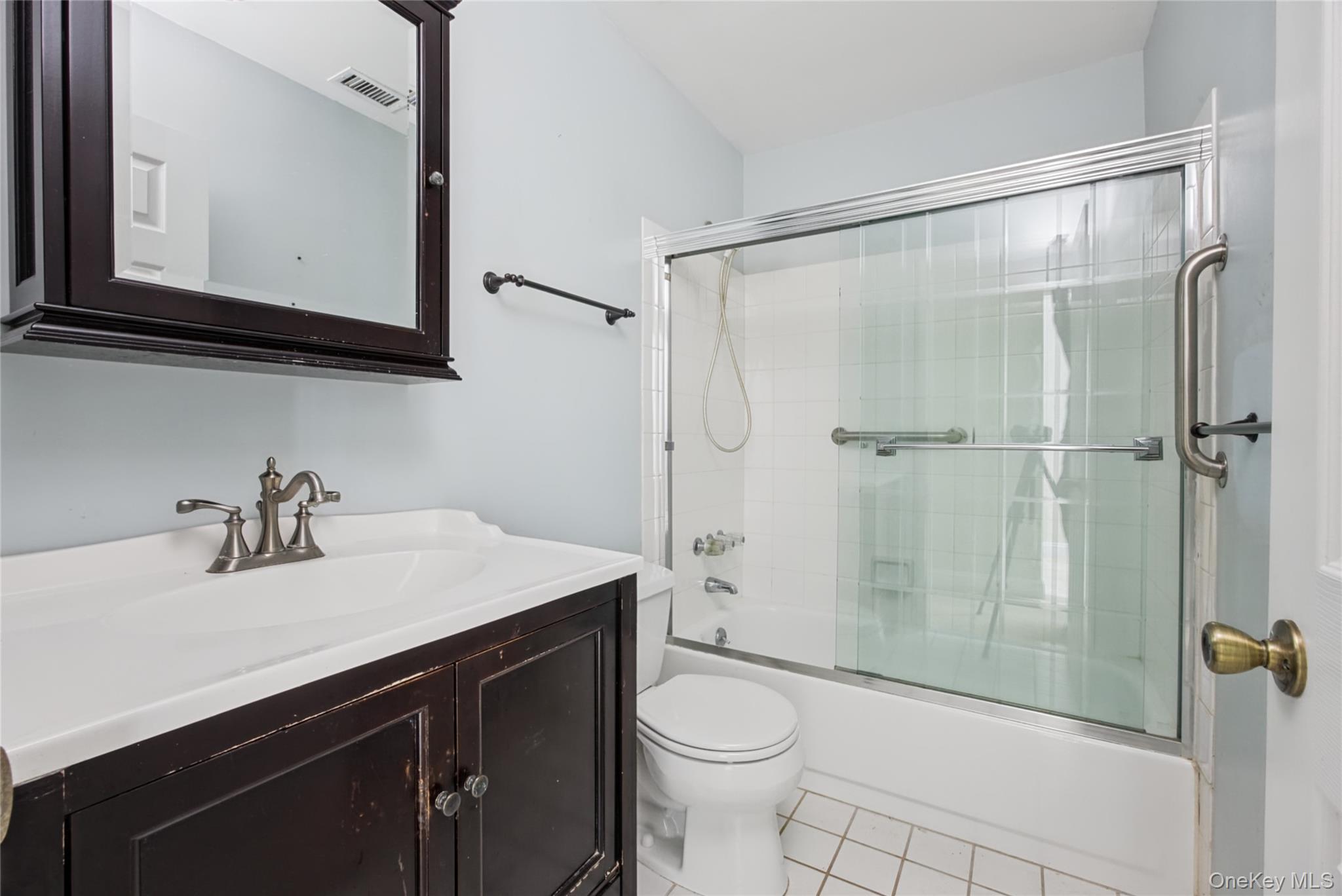 65 Eric Drive Property Photo 26