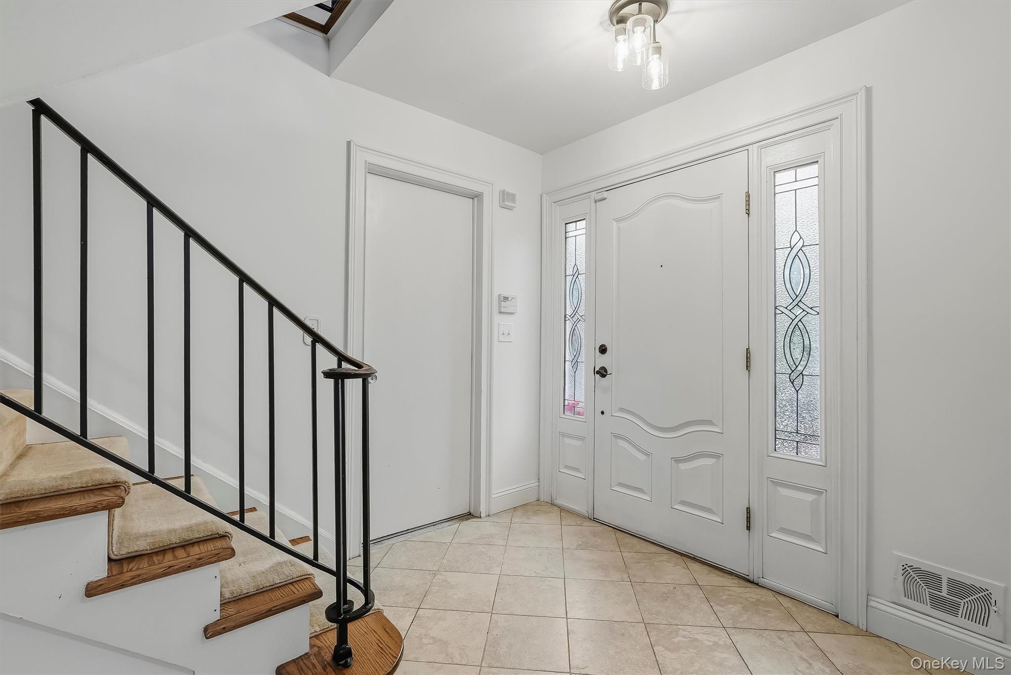 83 Edgepark Road Property Photo 4
