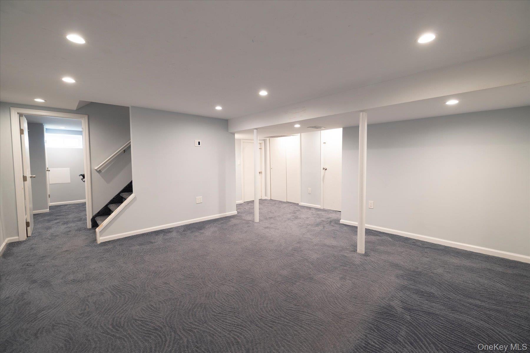 2126 Howell Street Property Photo 34
