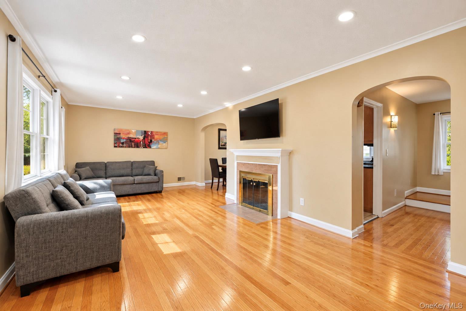 97 Page Avenue Property Photo 18