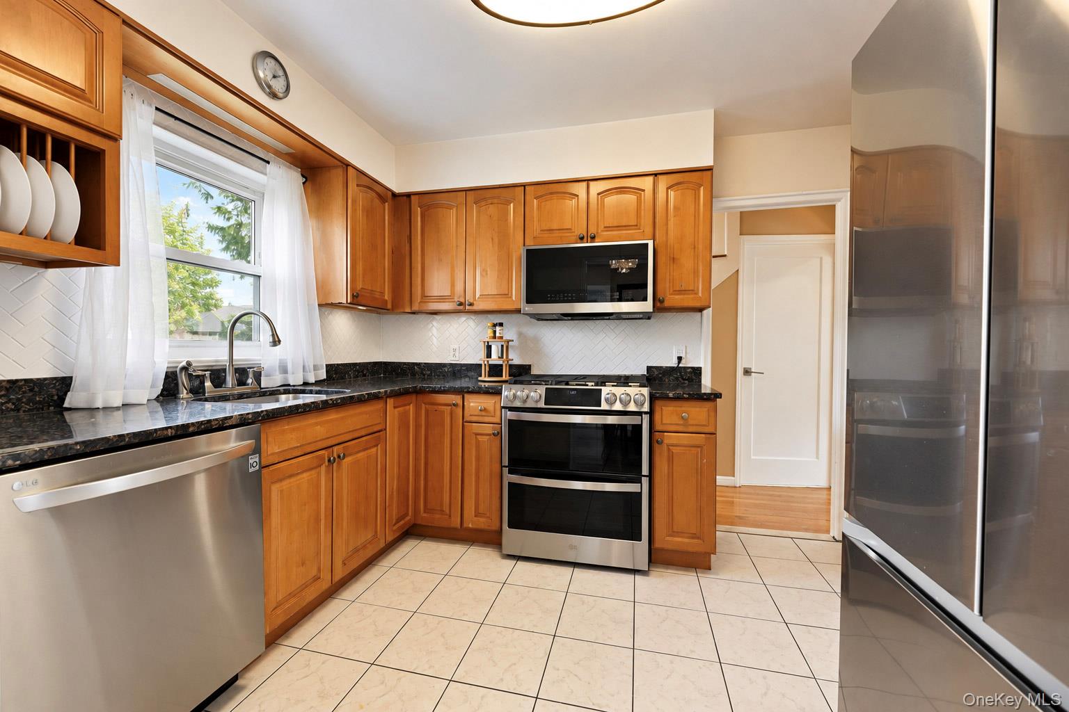 97 Page Avenue Property Photo 22