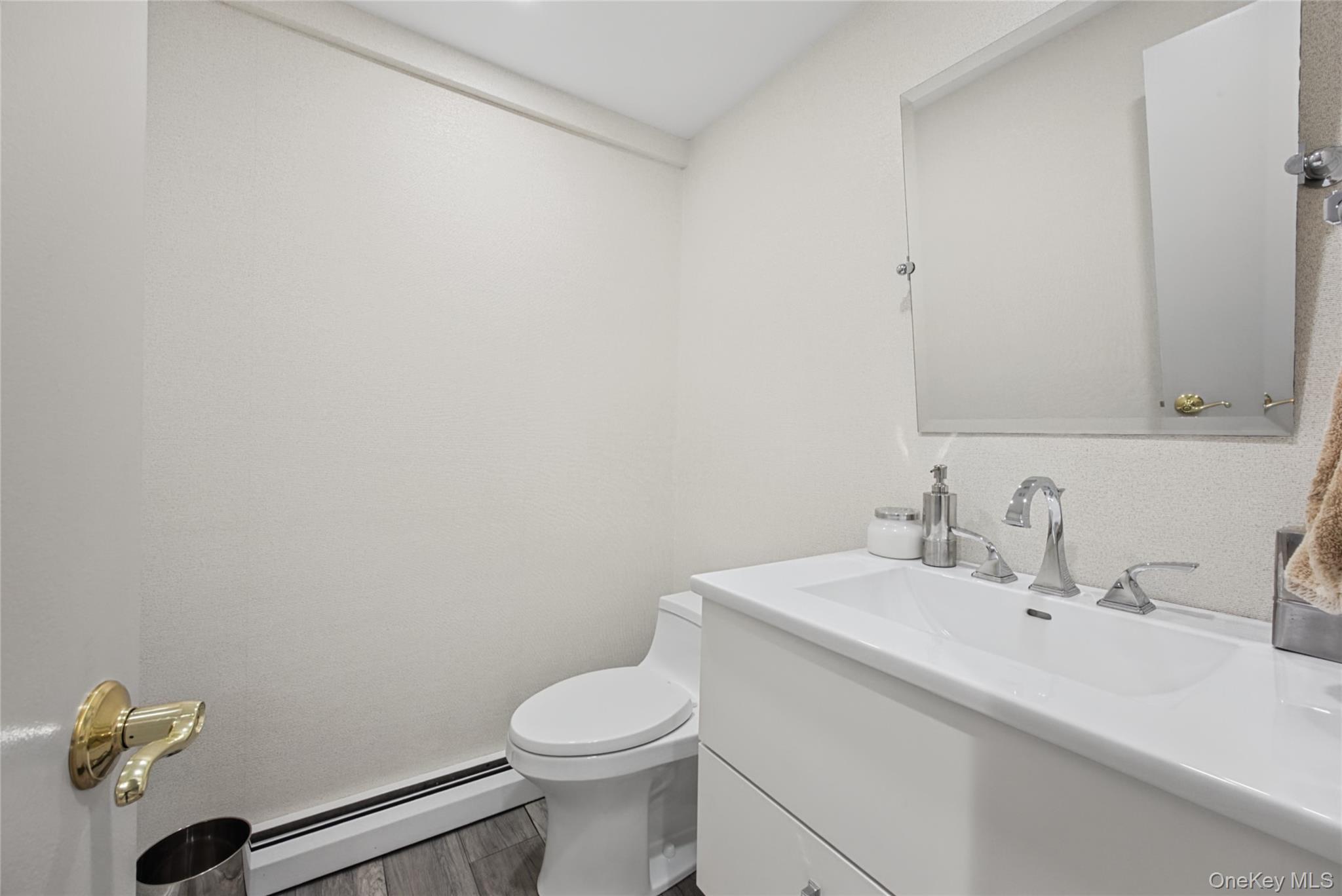 1875 Julian Lane Property Photo 22