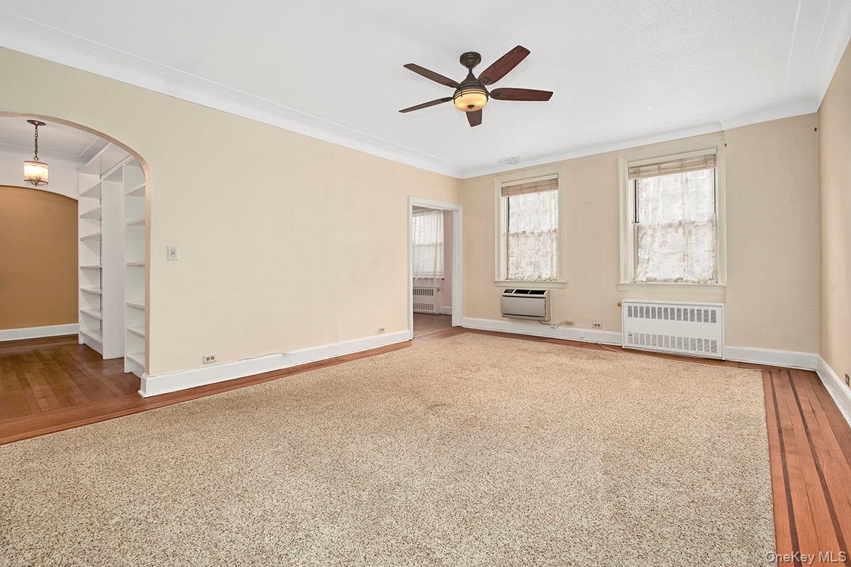 16 N Chatsworth Avenue 311 Property Photo 8