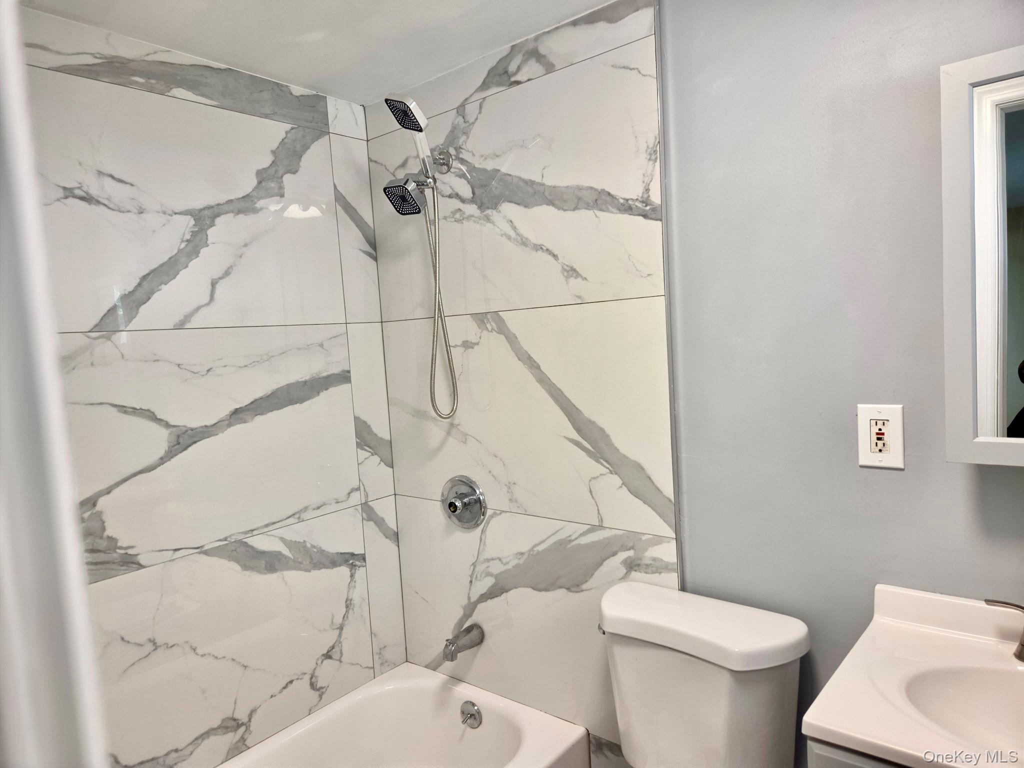1055645 Property Photo 4