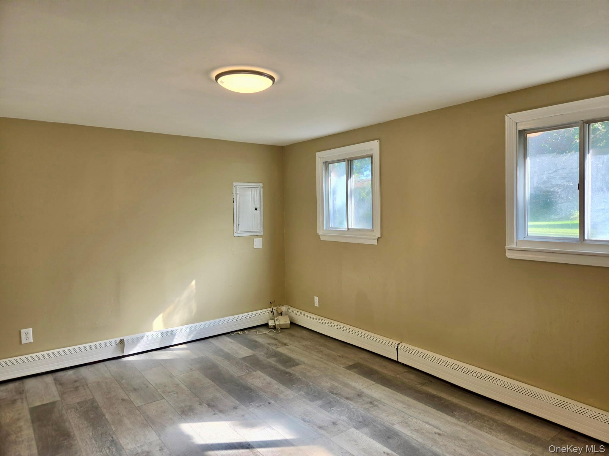 1055645 Property Photo 9