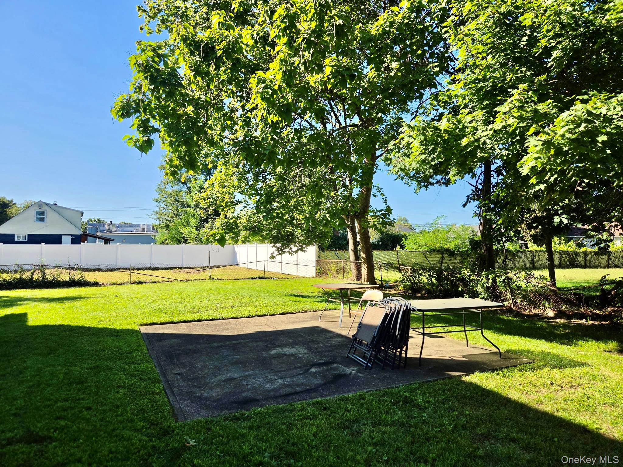 1055645 Property Photo 11