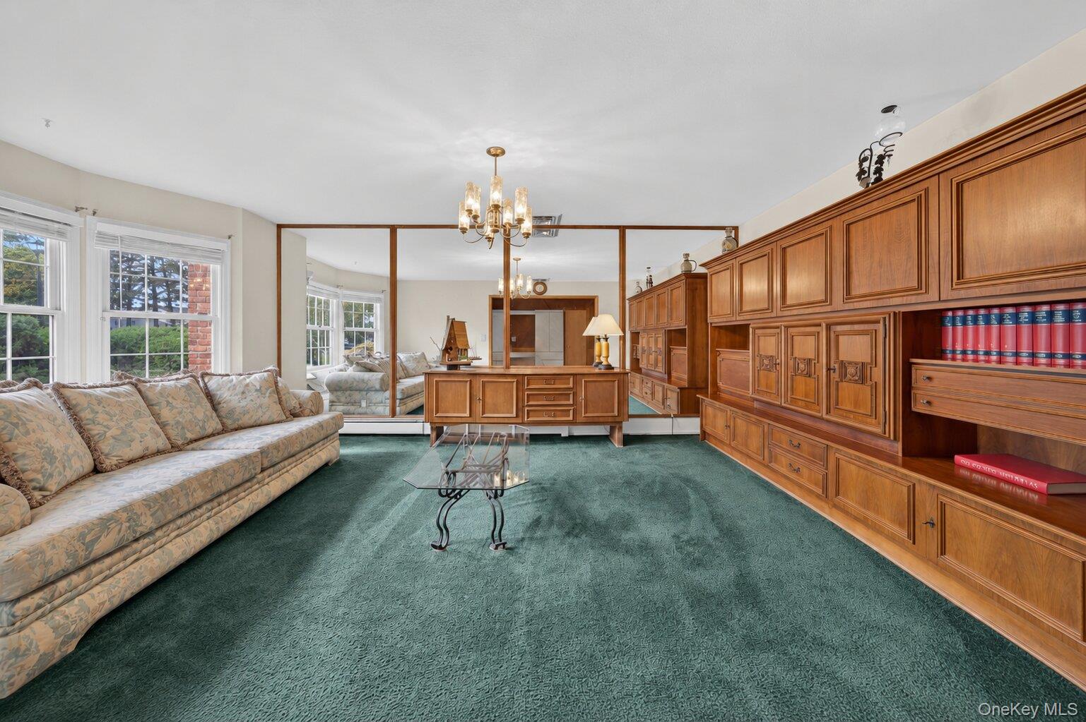 9 Groton Lane Property Photo 9