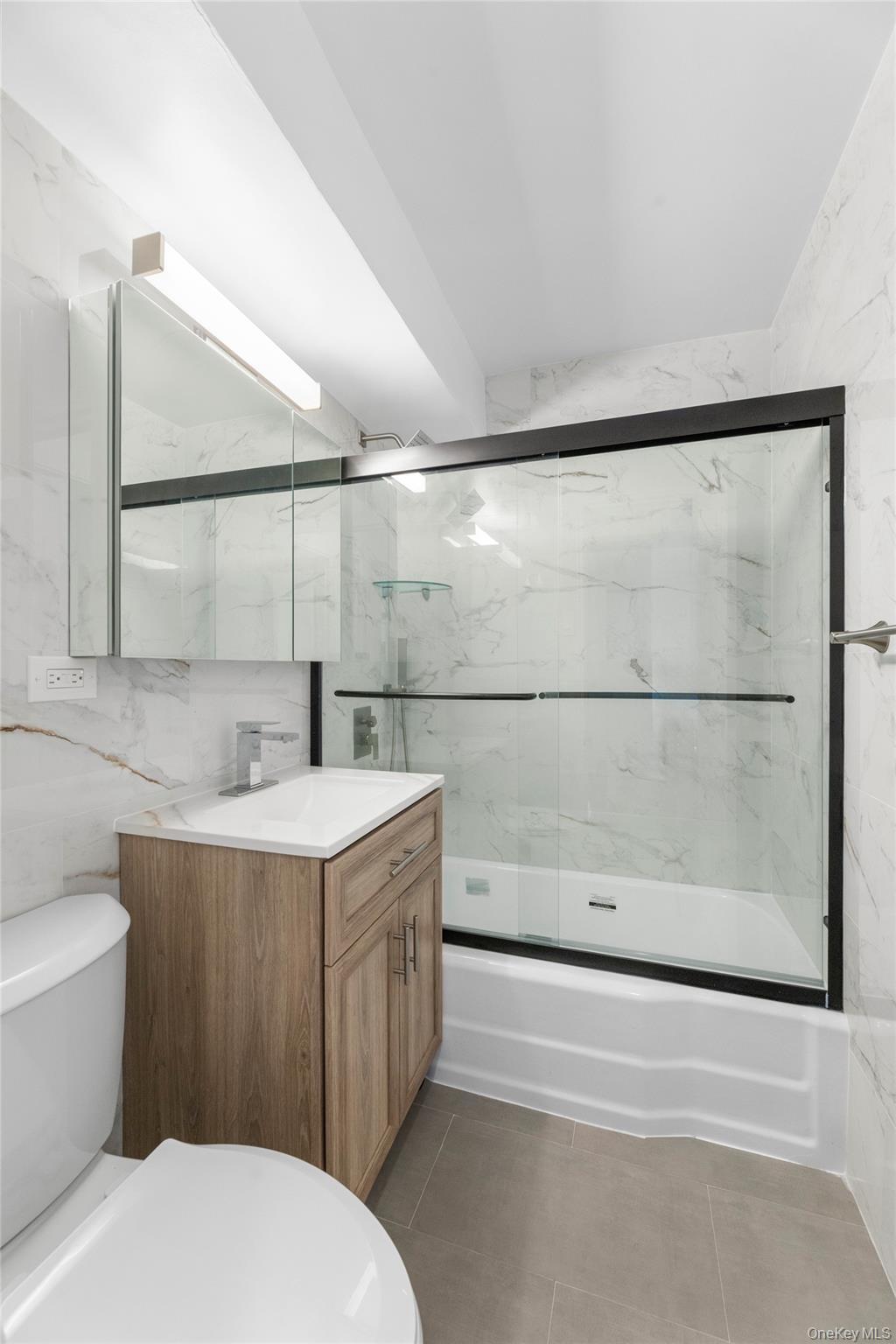 37-31 73rd Street Street 7u Property Photo 3