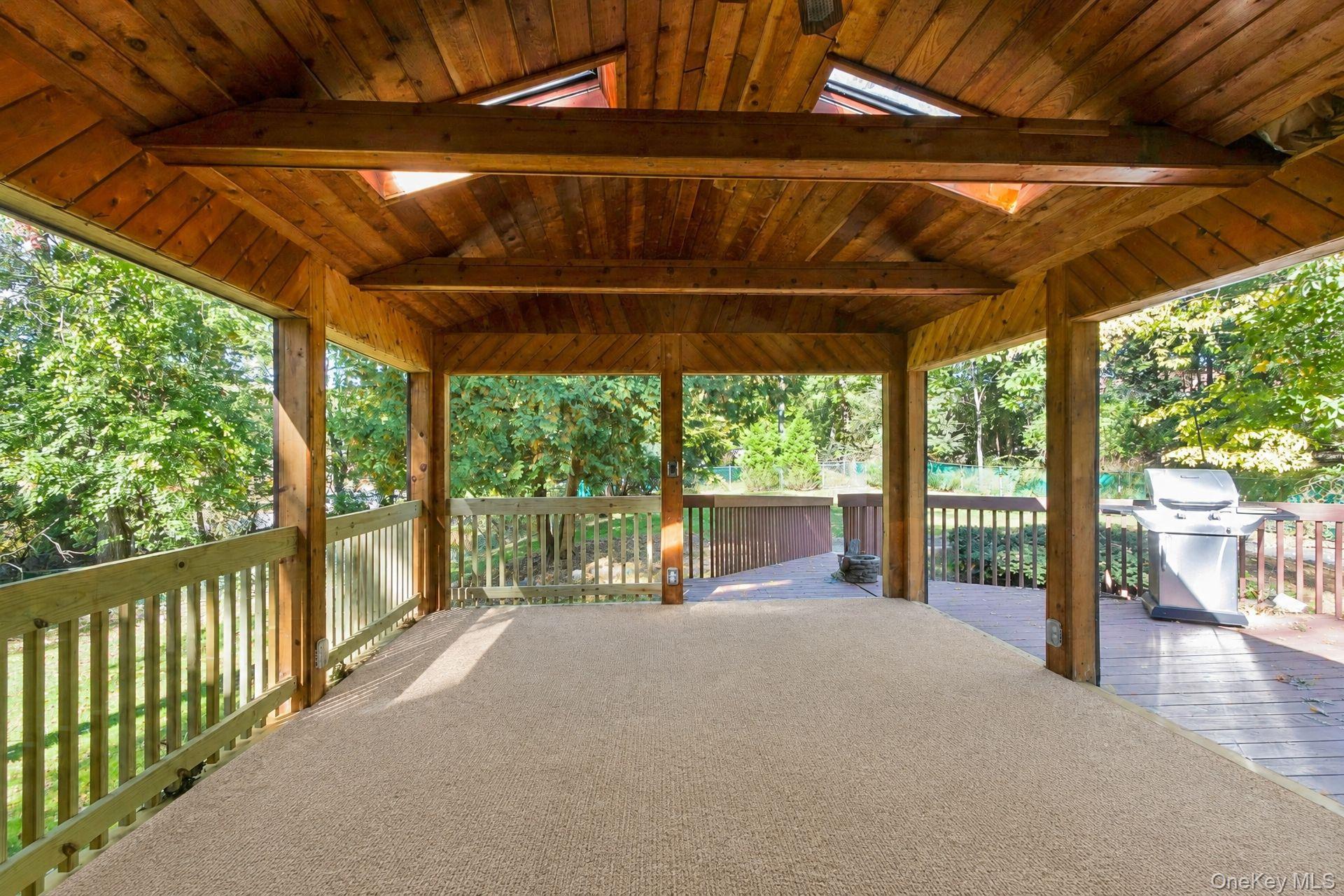 61 Rolling Ridge Road Property Photo 5
