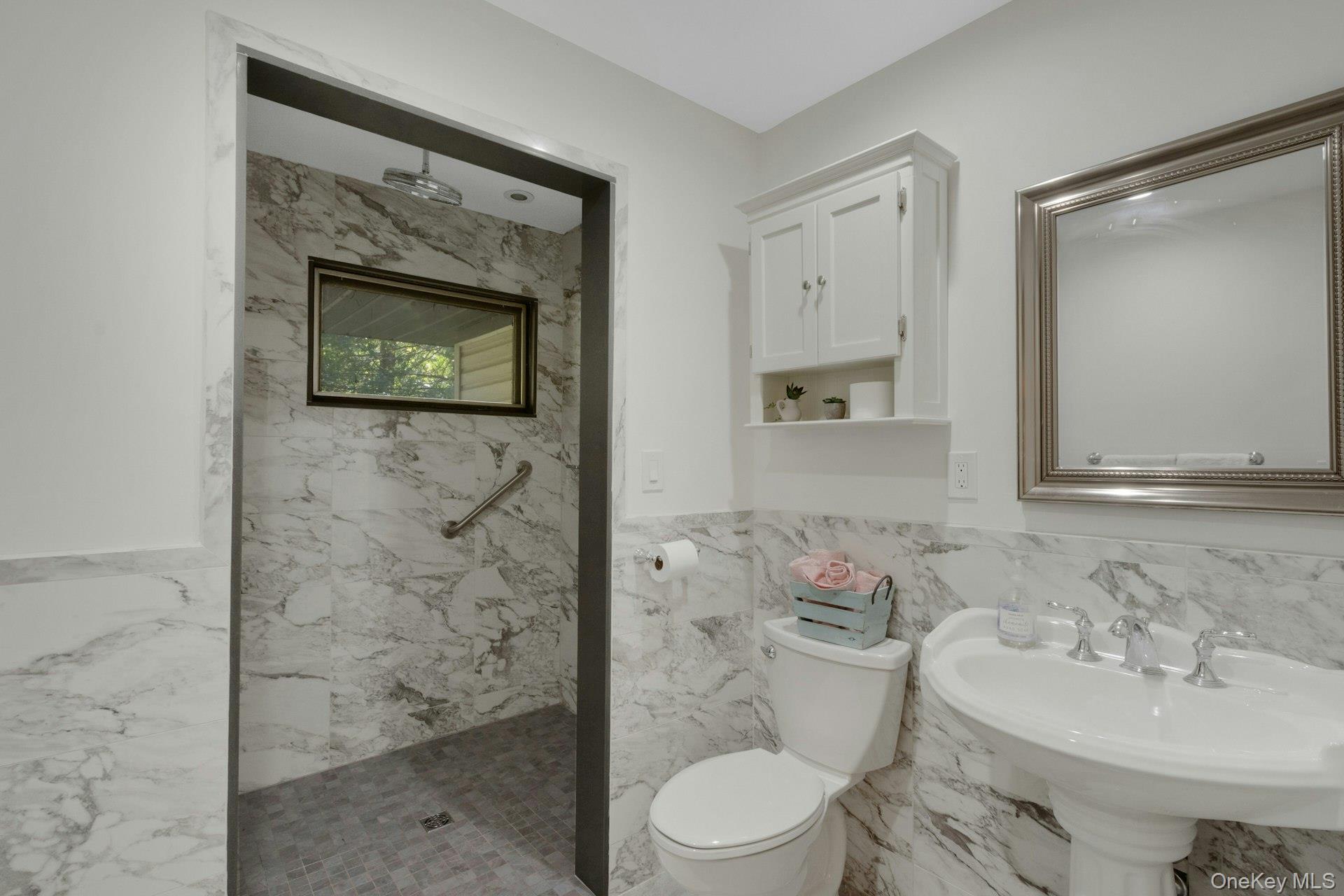 61 Rolling Ridge Road Property Photo 9