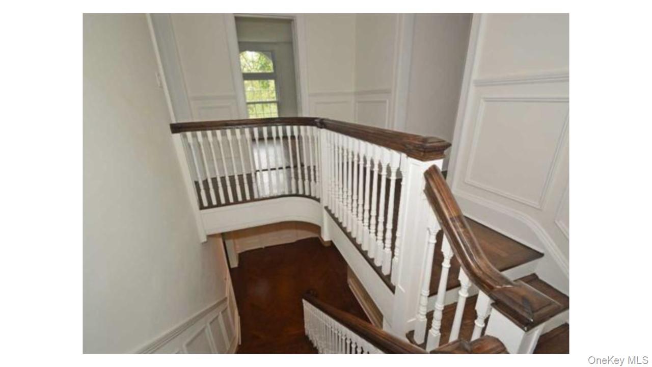 2 Arleigh Road Property Photo 4