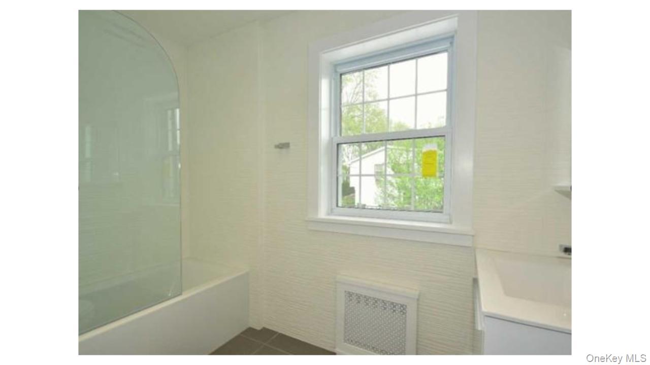 2 Arleigh Road Property Photo 7