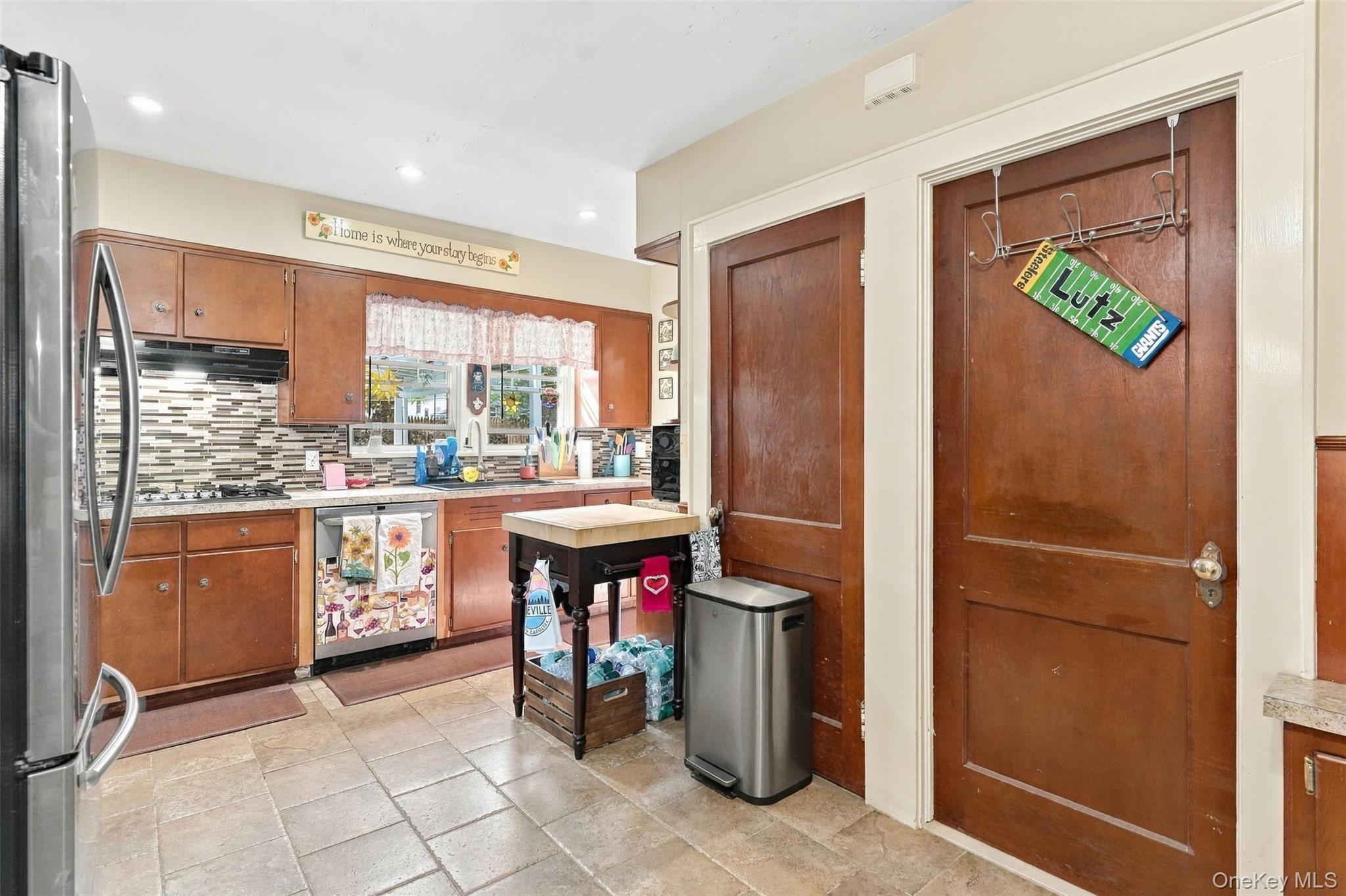 34 Adams Street Property Photo 13