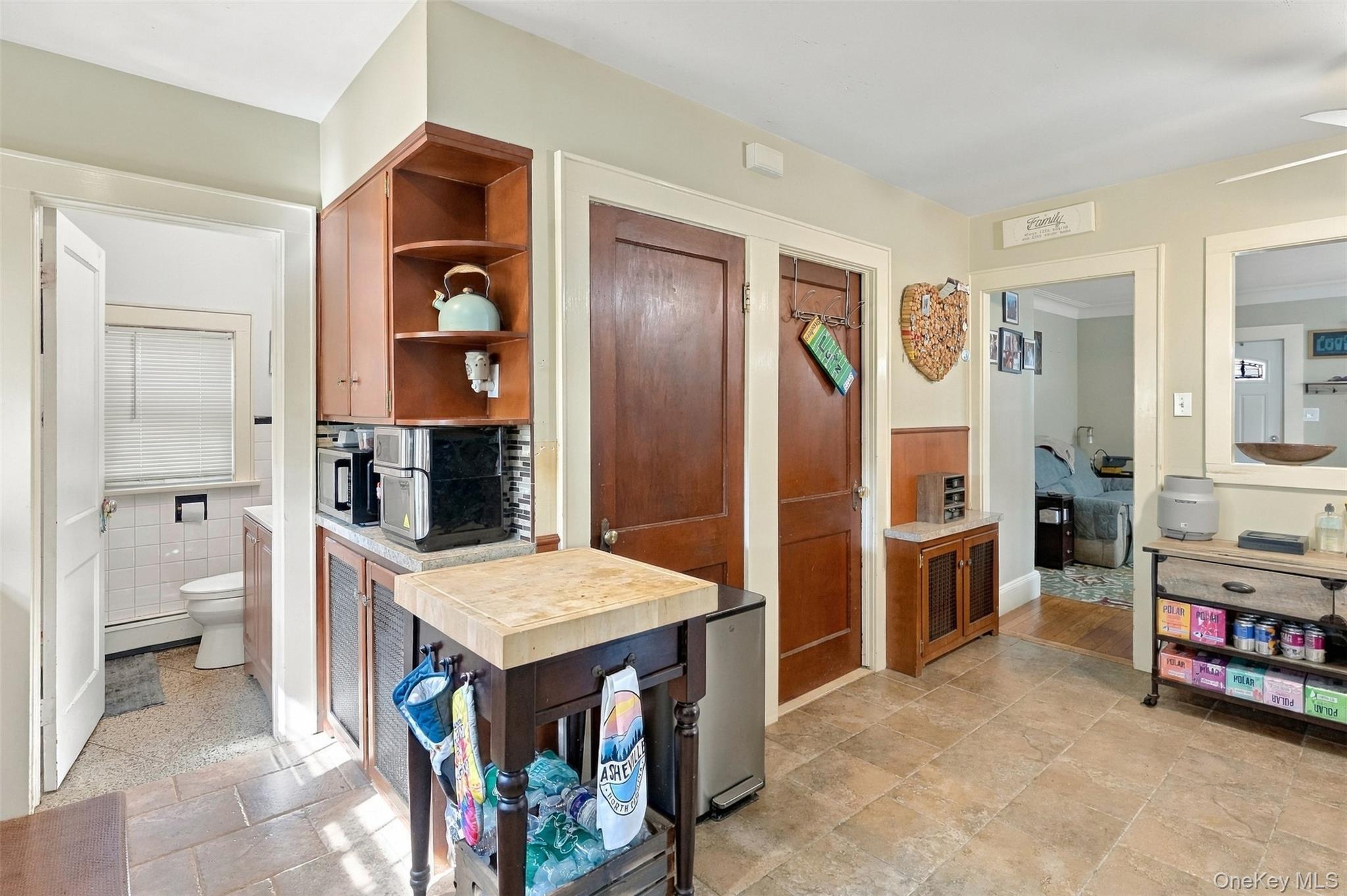 34 Adams Street Property Photo 15