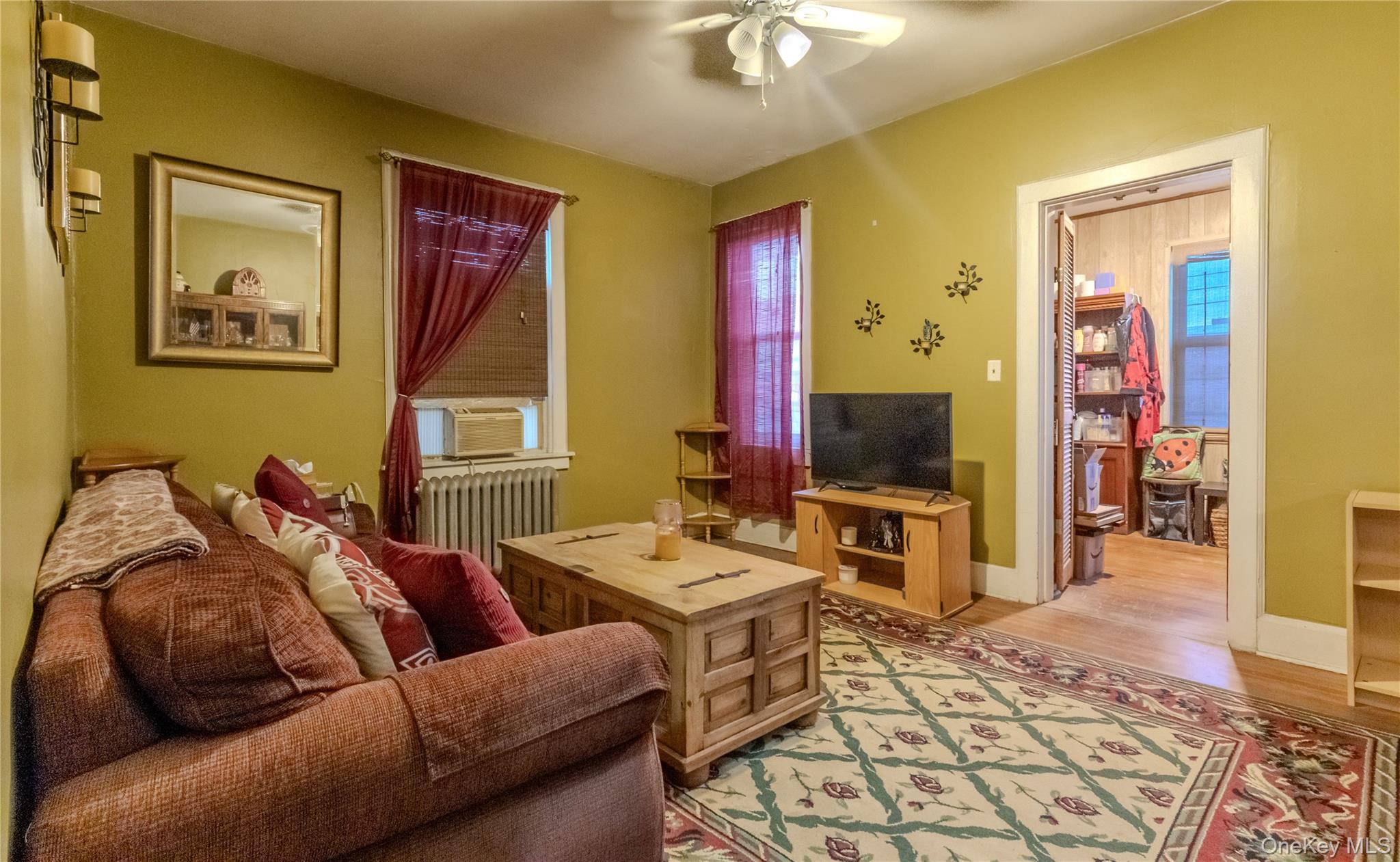 26 Villa Avenue Property Photo 5