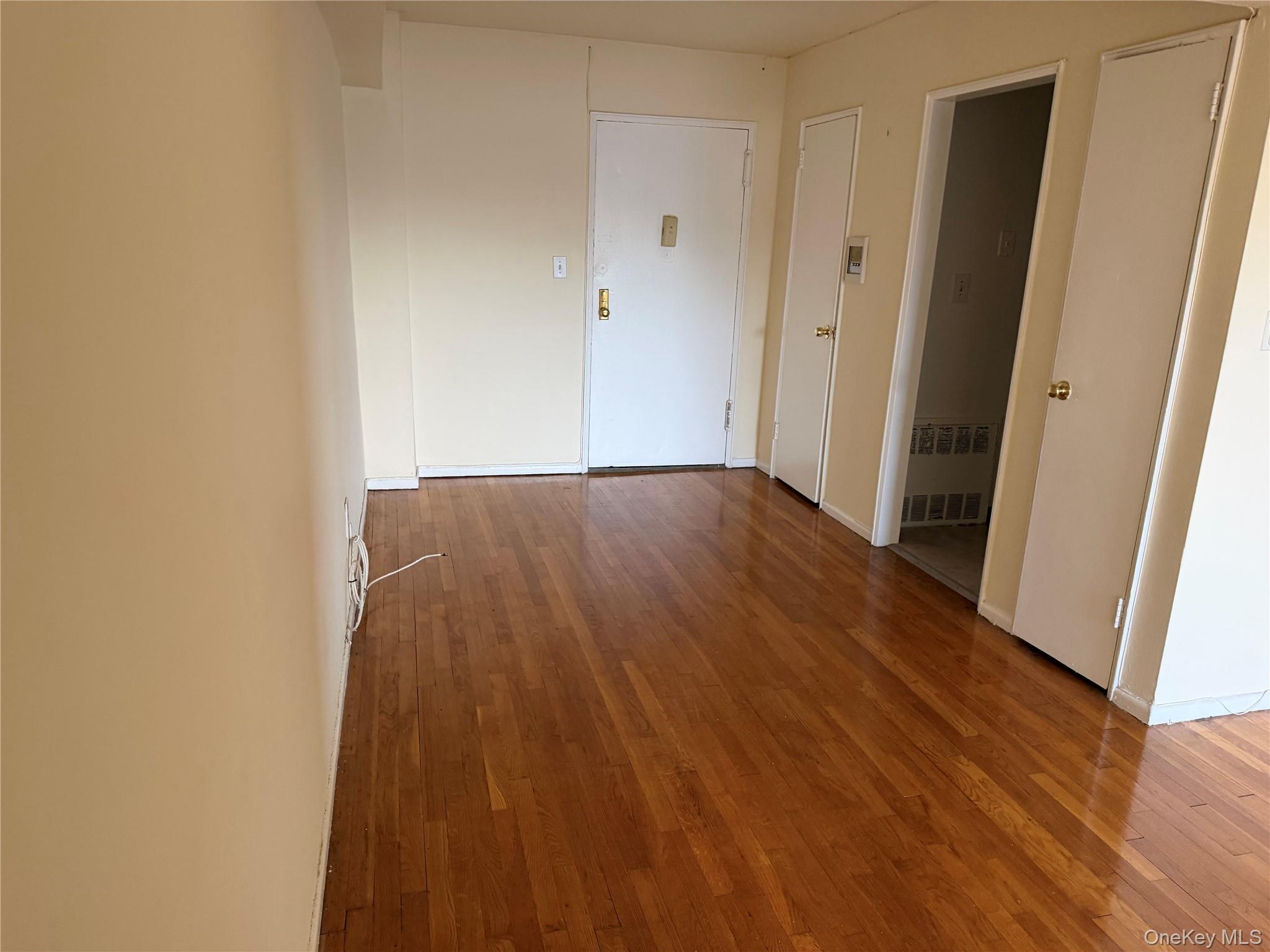 120 S Park Avenue 2-b Property Photo 3