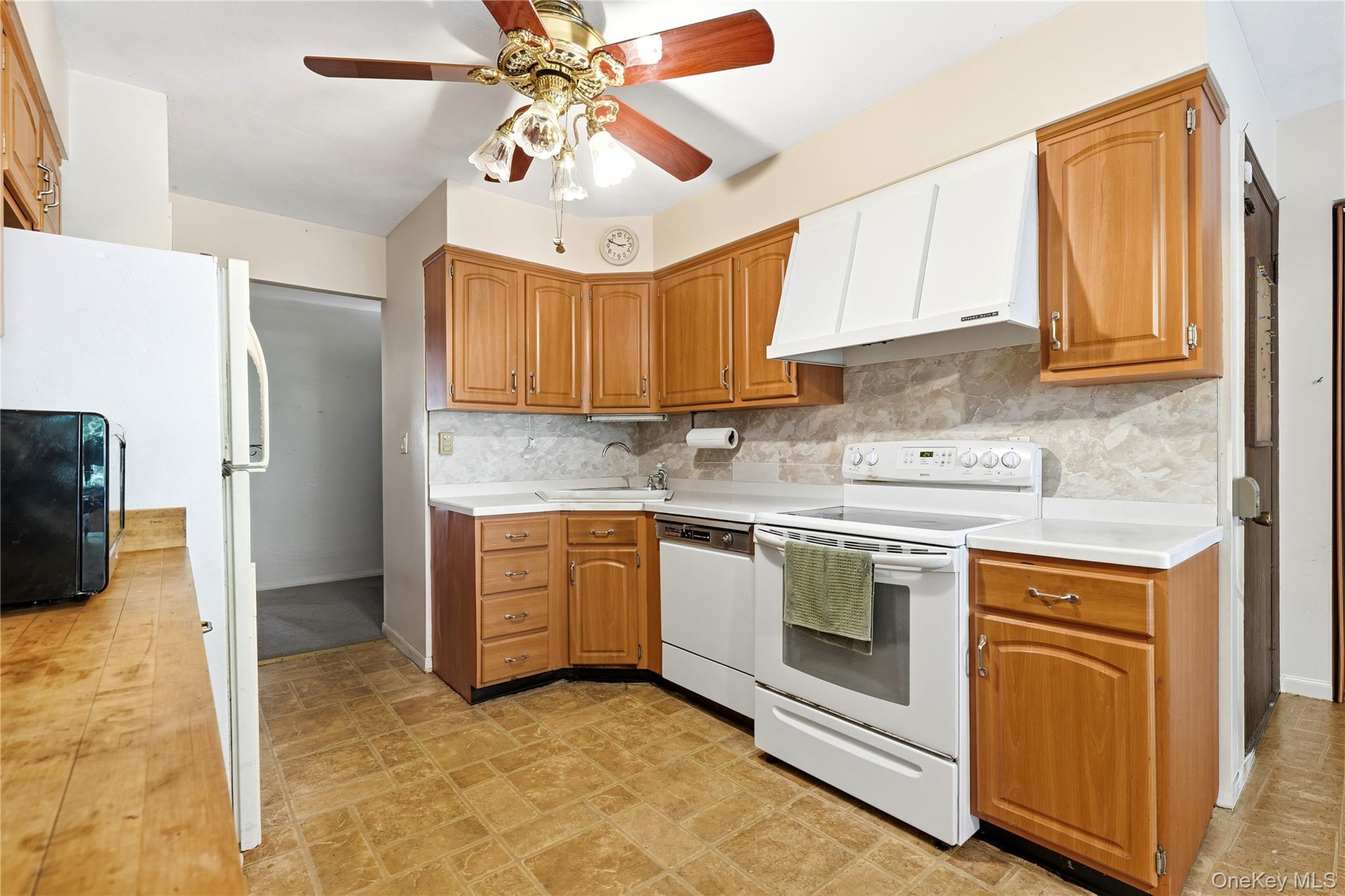 31 Woodland Drive Property Photo 6