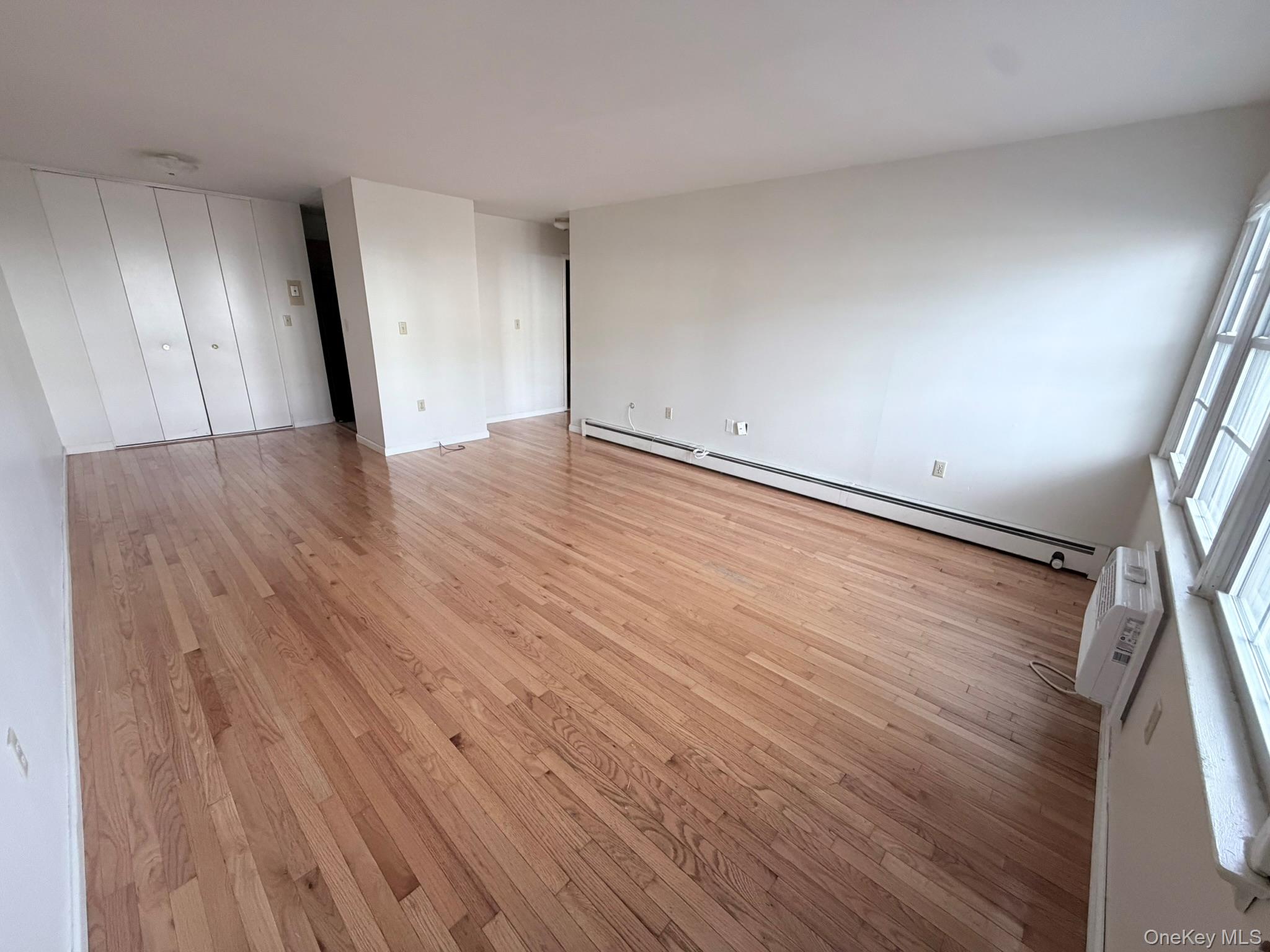 274 Hooker Avenue M2 Property Photo 1