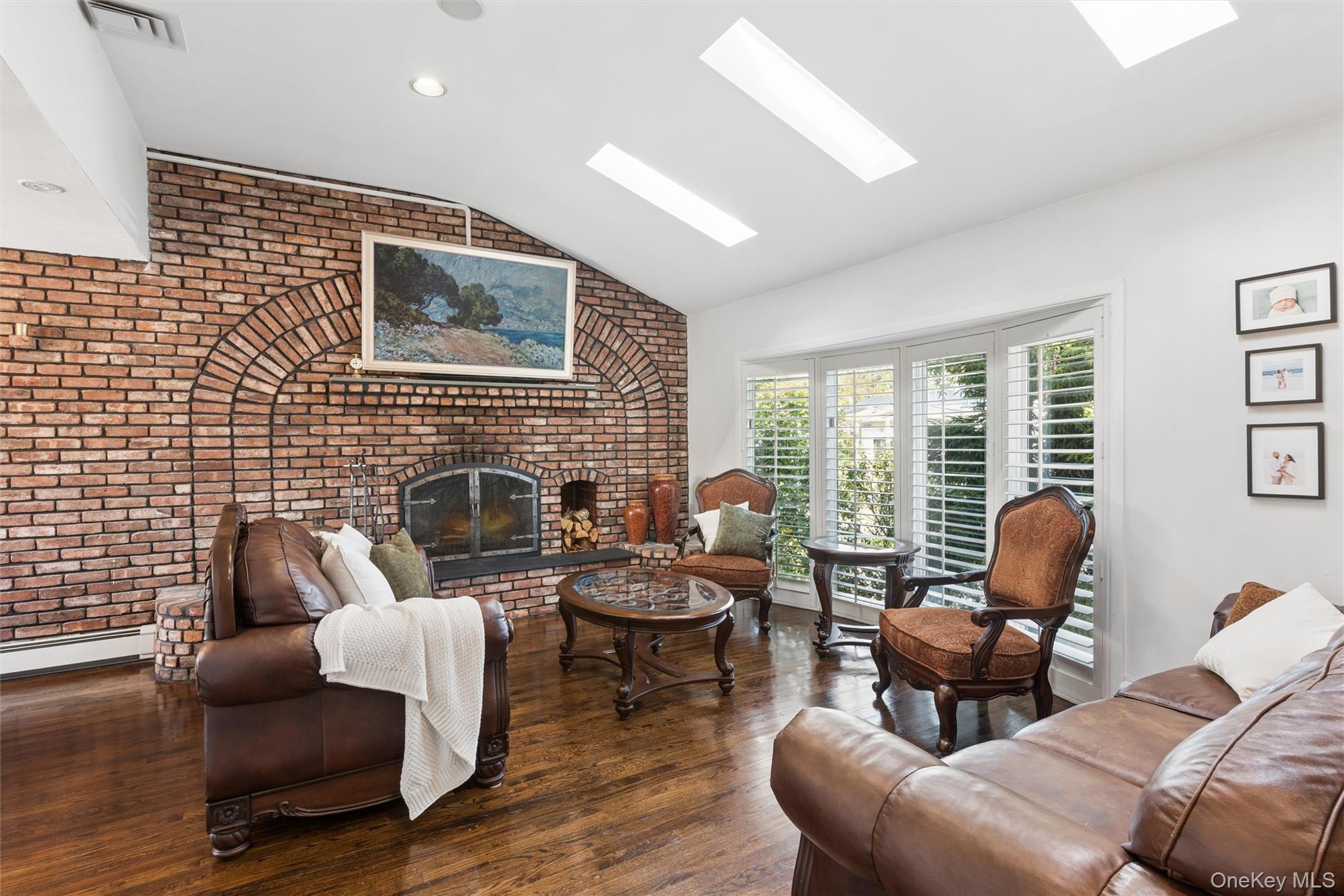 1650 James Street Property Photo 10