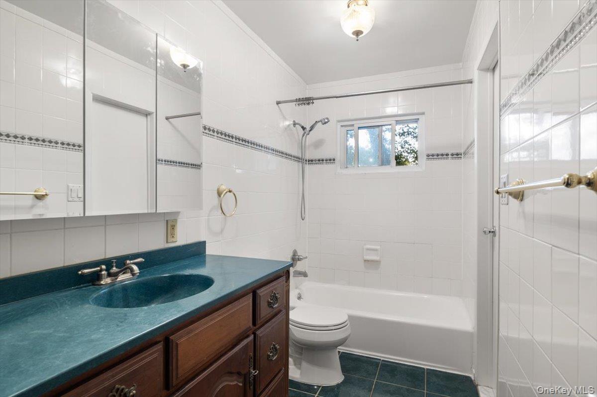 22 Cedar Street Property Photo 11