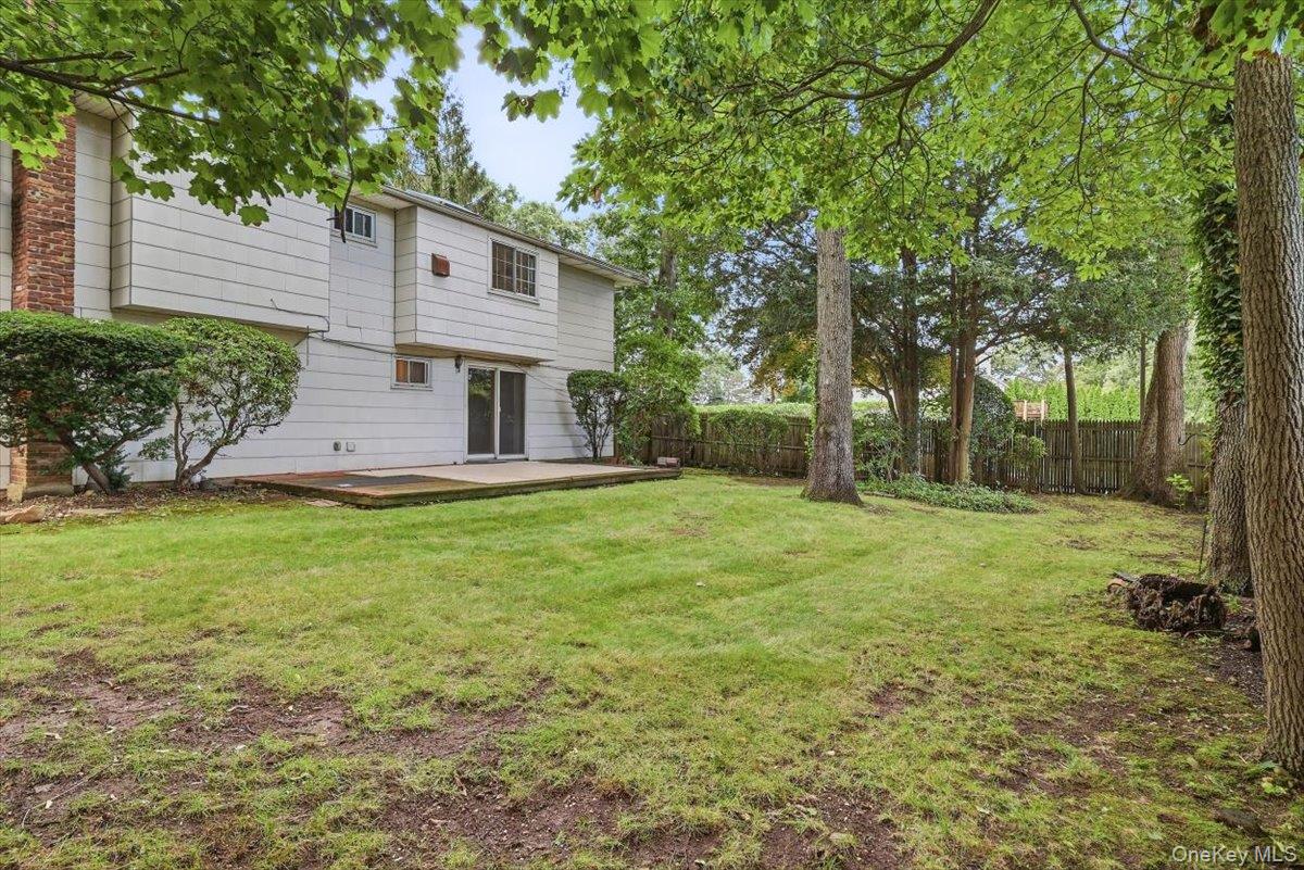 22 Cedar Street Property Photo 21